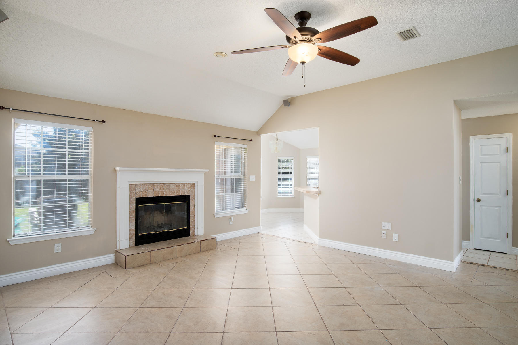 EMERALD POINTE PLAT 3 - Residential