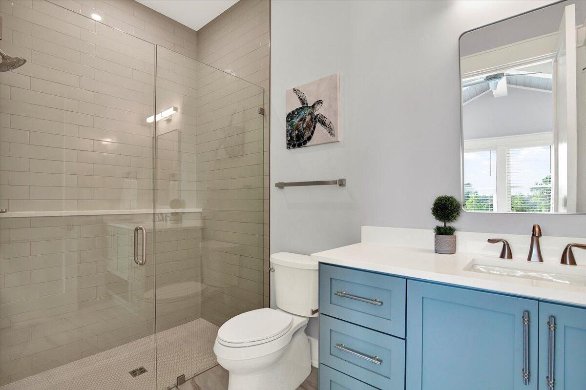 LULLWATER BEACH - Residential