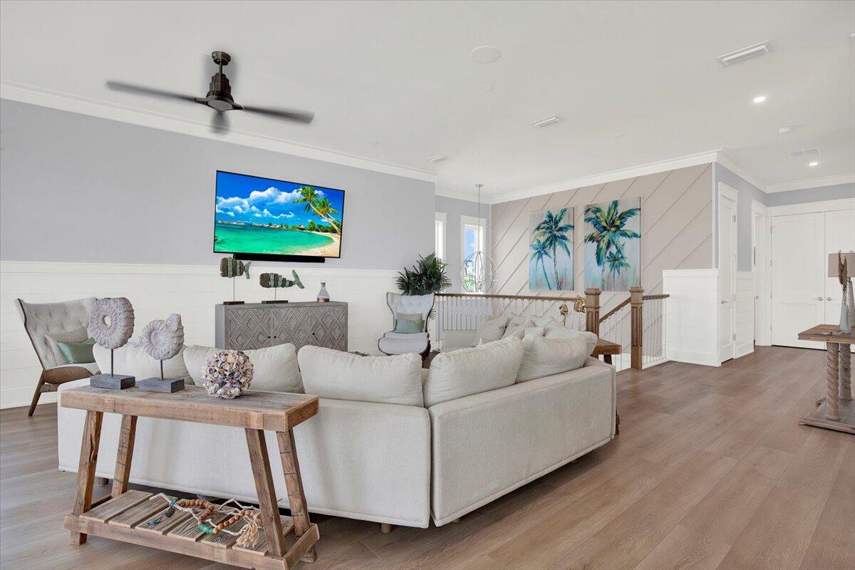 LULLWATER BEACH - Residential