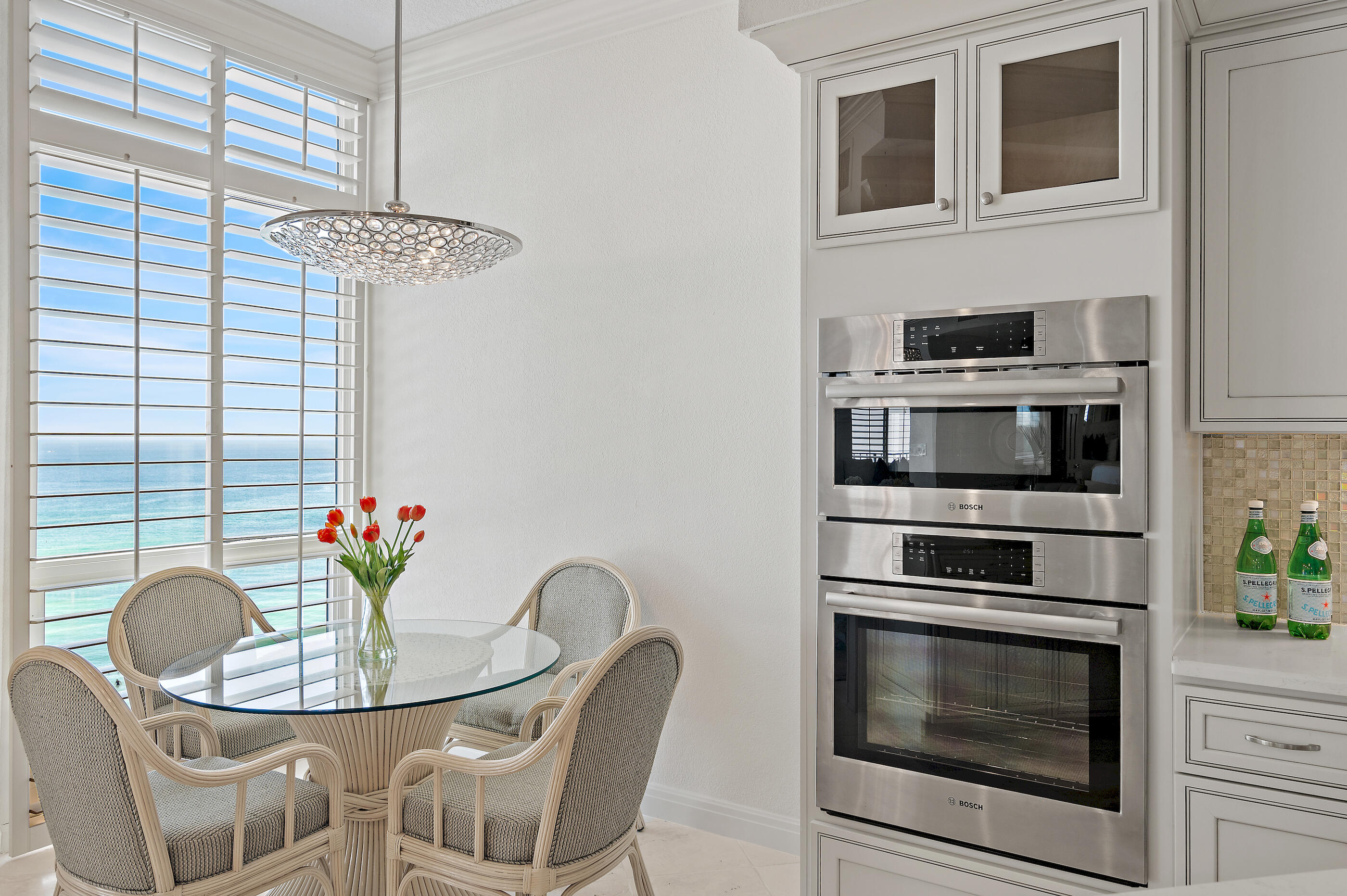 REGENCY TOWERS - Residential