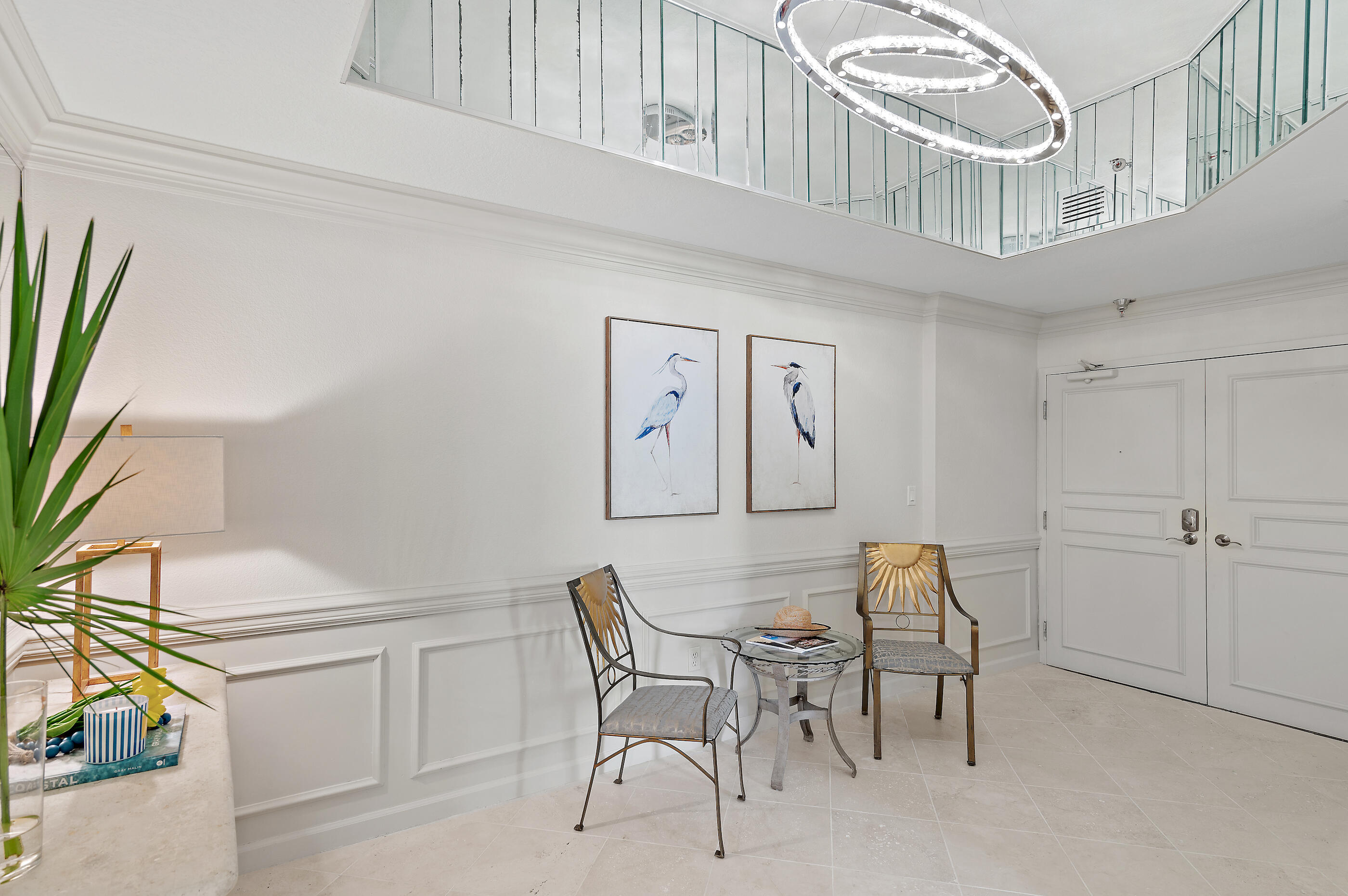 REGENCY TOWERS - Residential