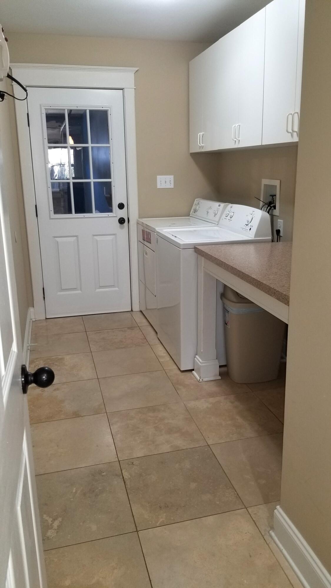 HIDDEN PINES S/D - Residential