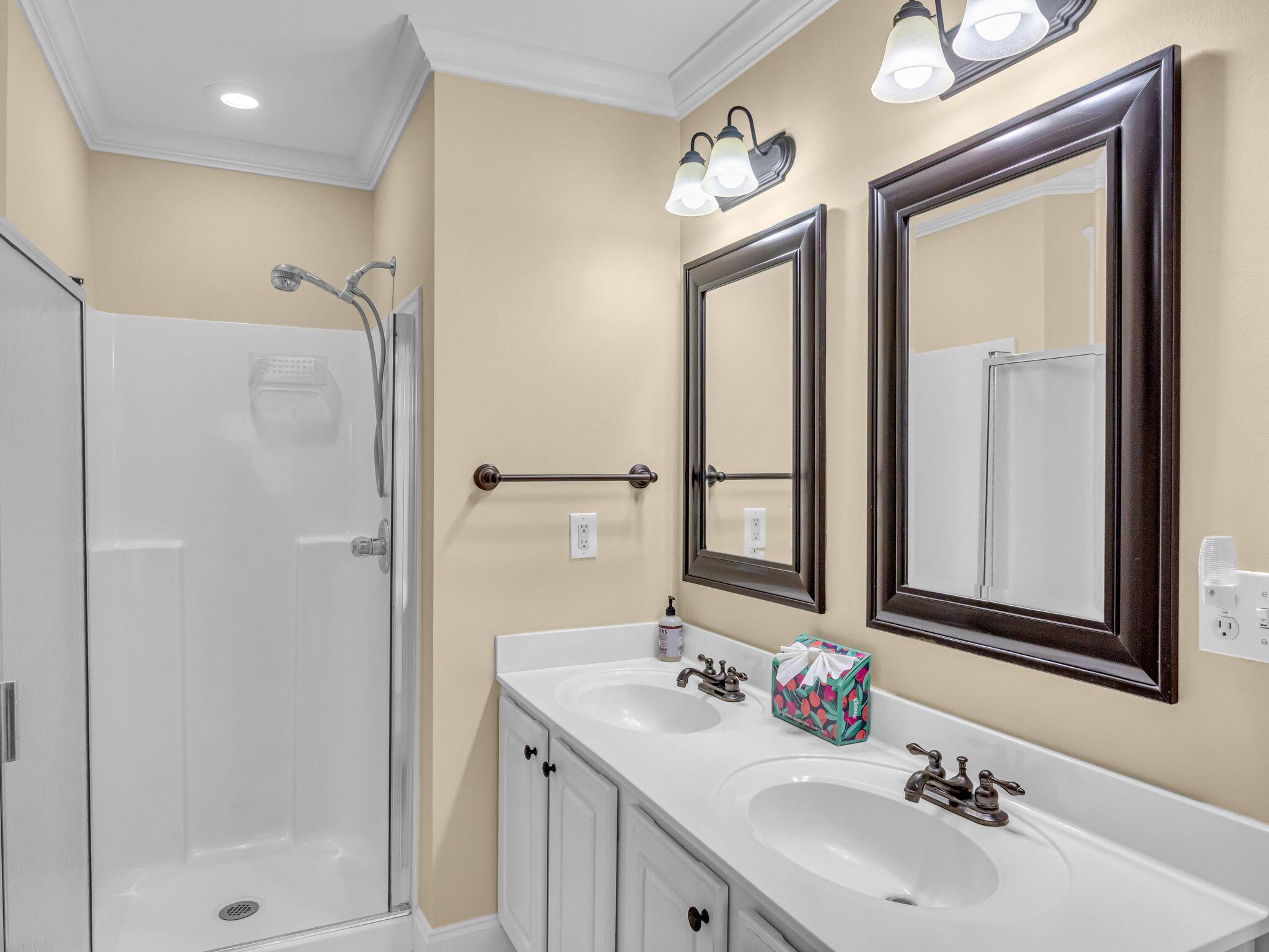 HIDDEN PINES S/D - Residential