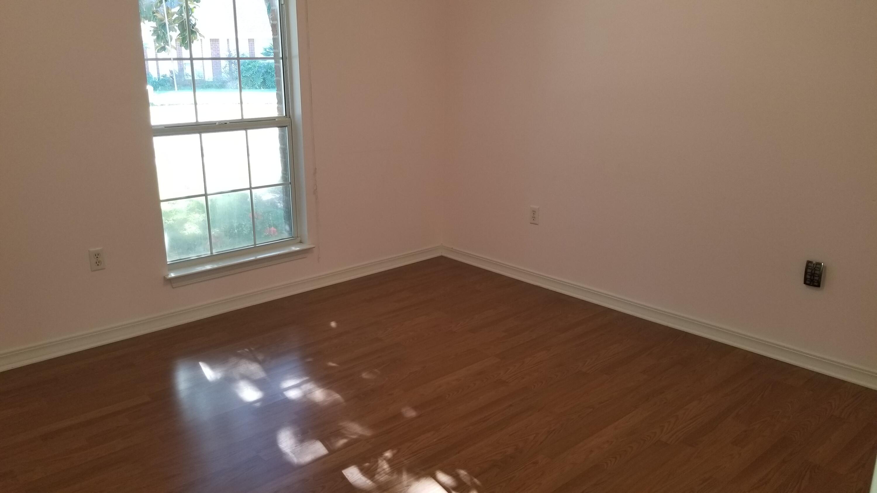 HIDDEN PINES S/D - Residential