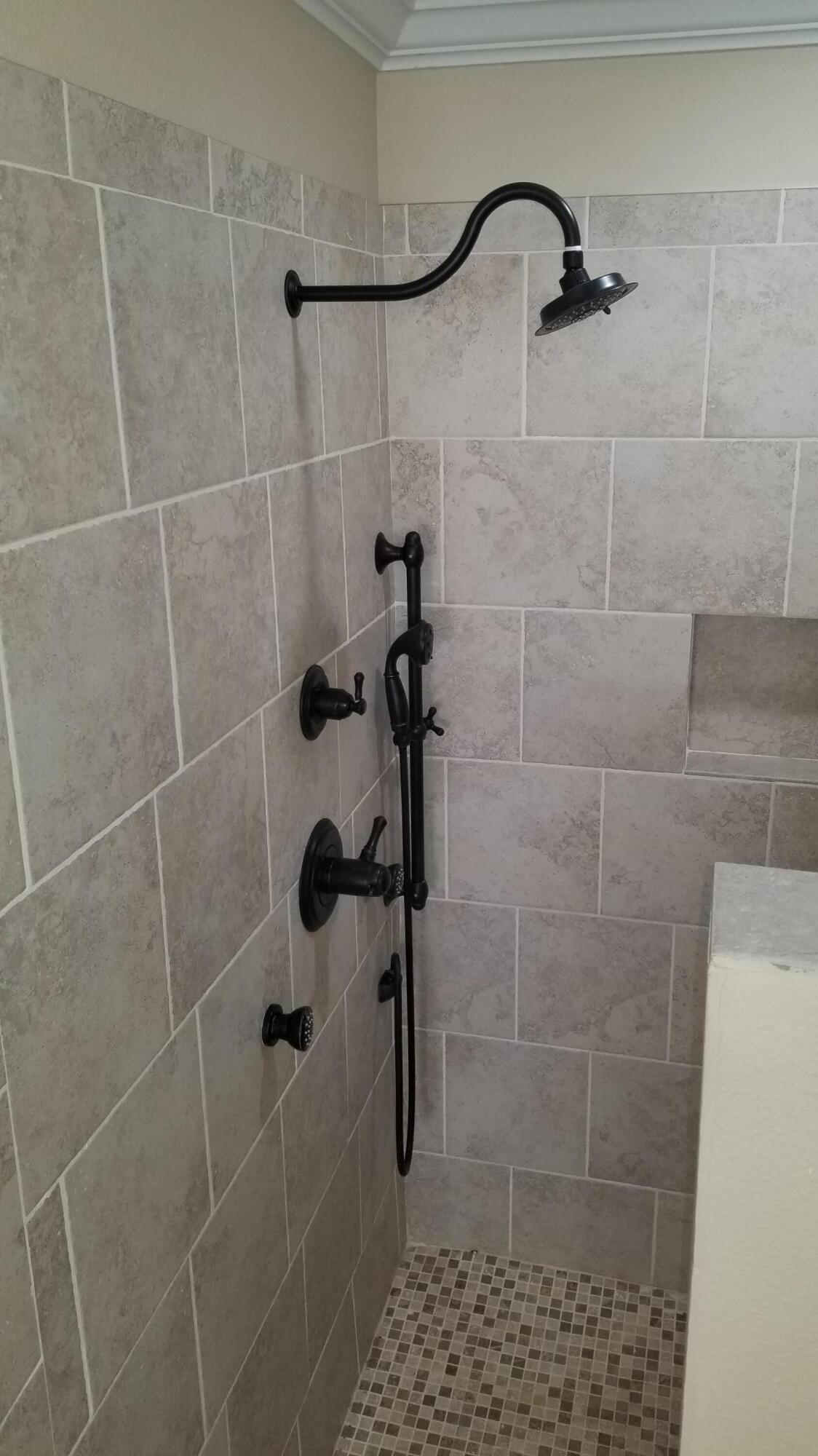 HIDDEN PINES S/D - Residential