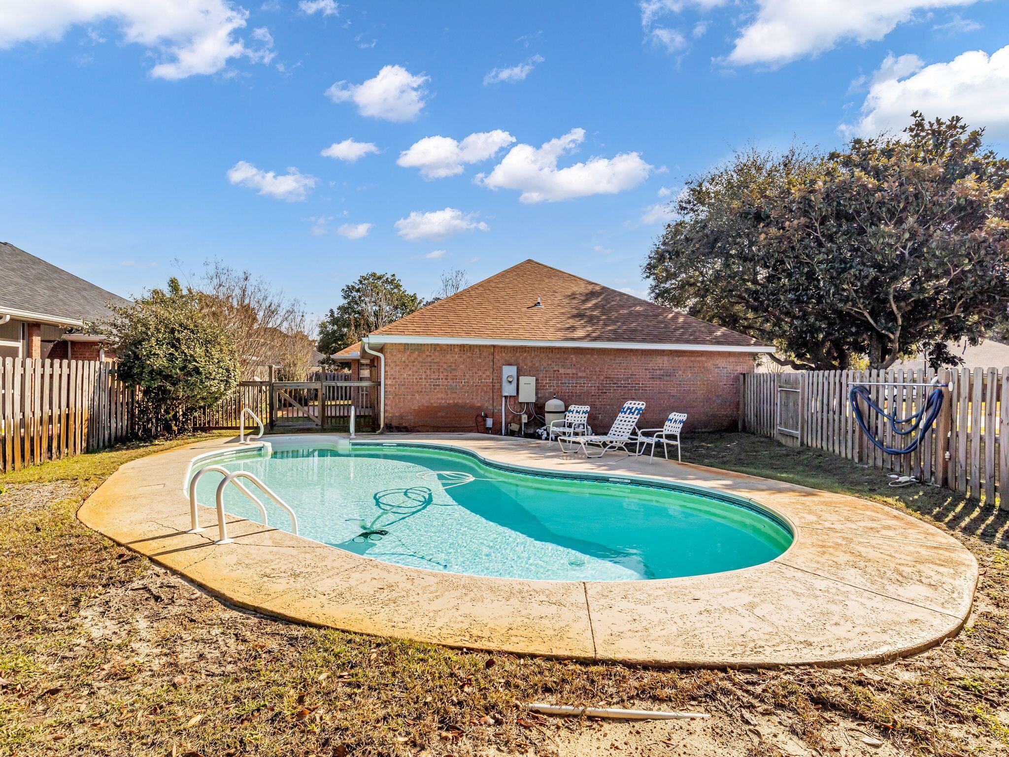 HIDDEN PINES S/D - Residential