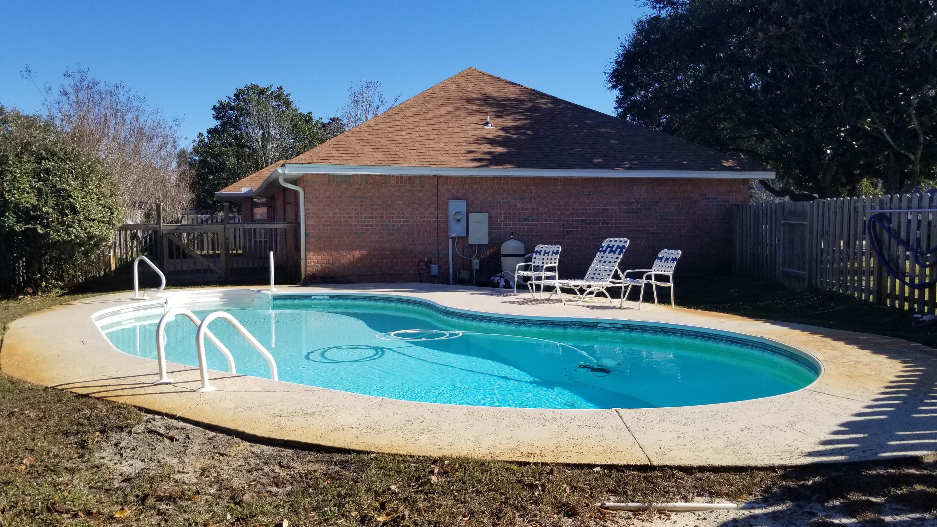 HIDDEN PINES S/D - Residential