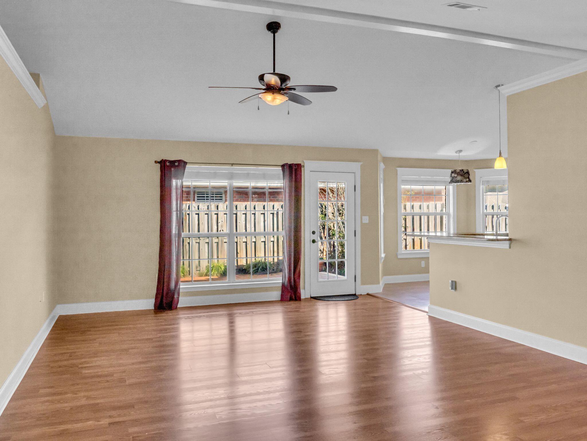 HIDDEN PINES S/D - Residential