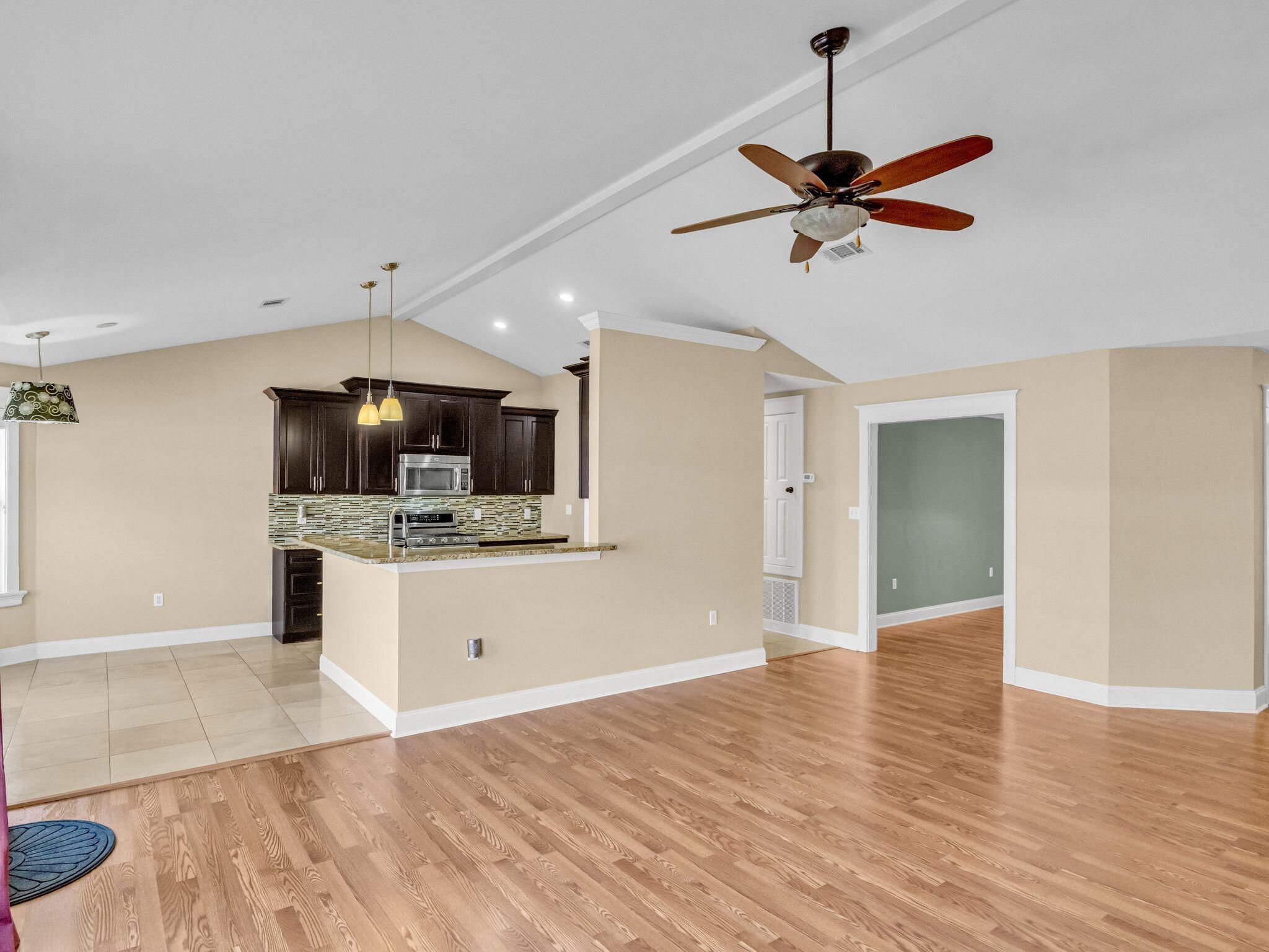 HIDDEN PINES S/D - Residential