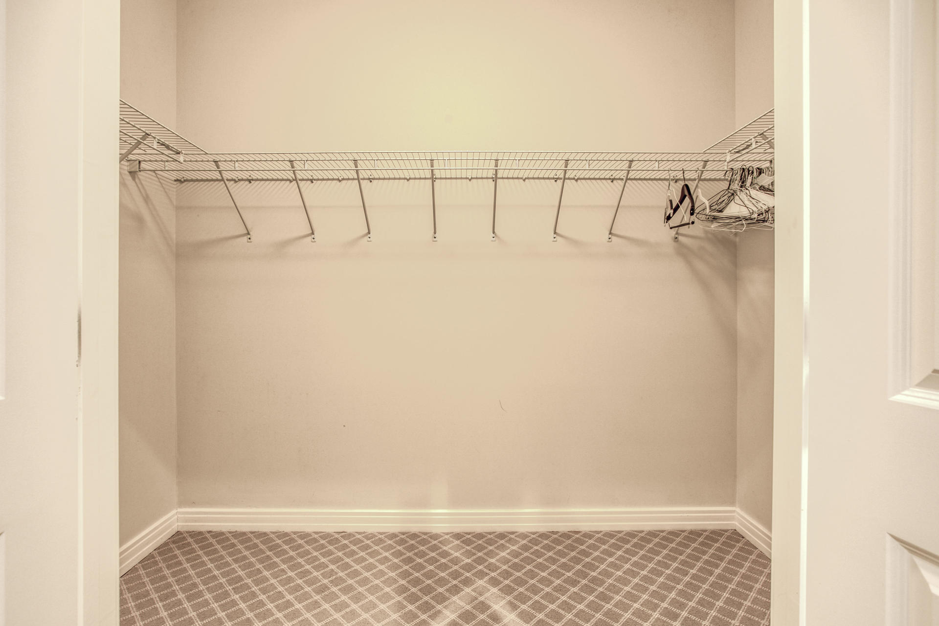 LINKSIDE AT WILD HERON - Residential