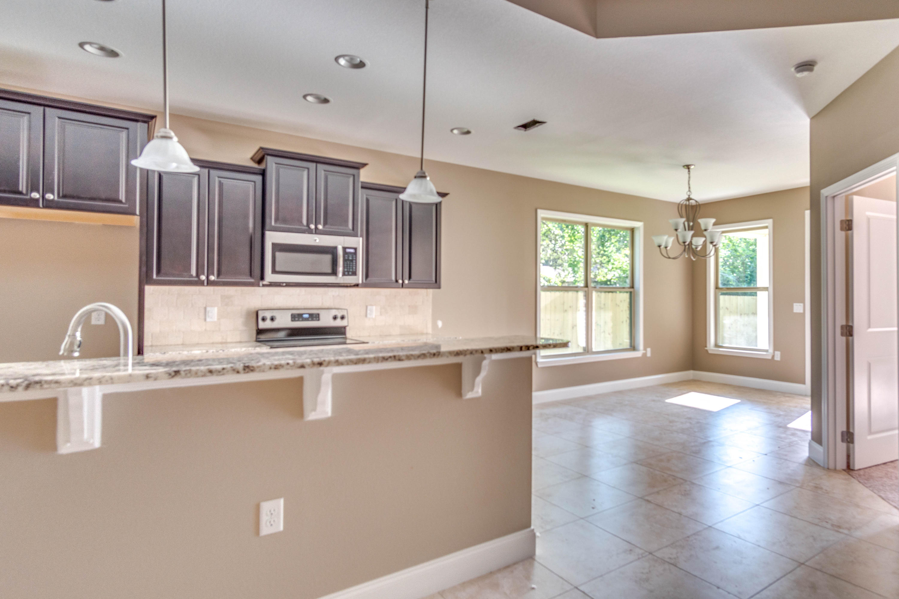 EAST WRIGHT - Residential