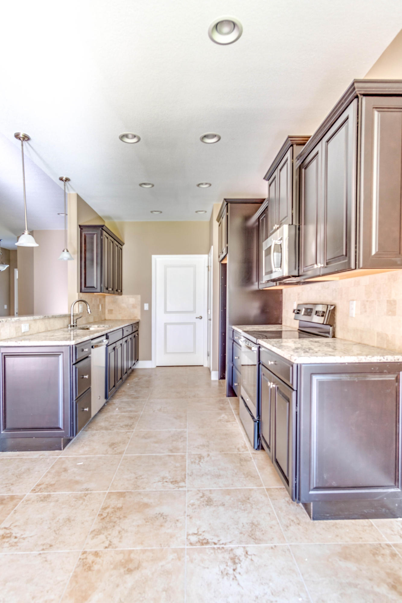 EAST WRIGHT - Residential