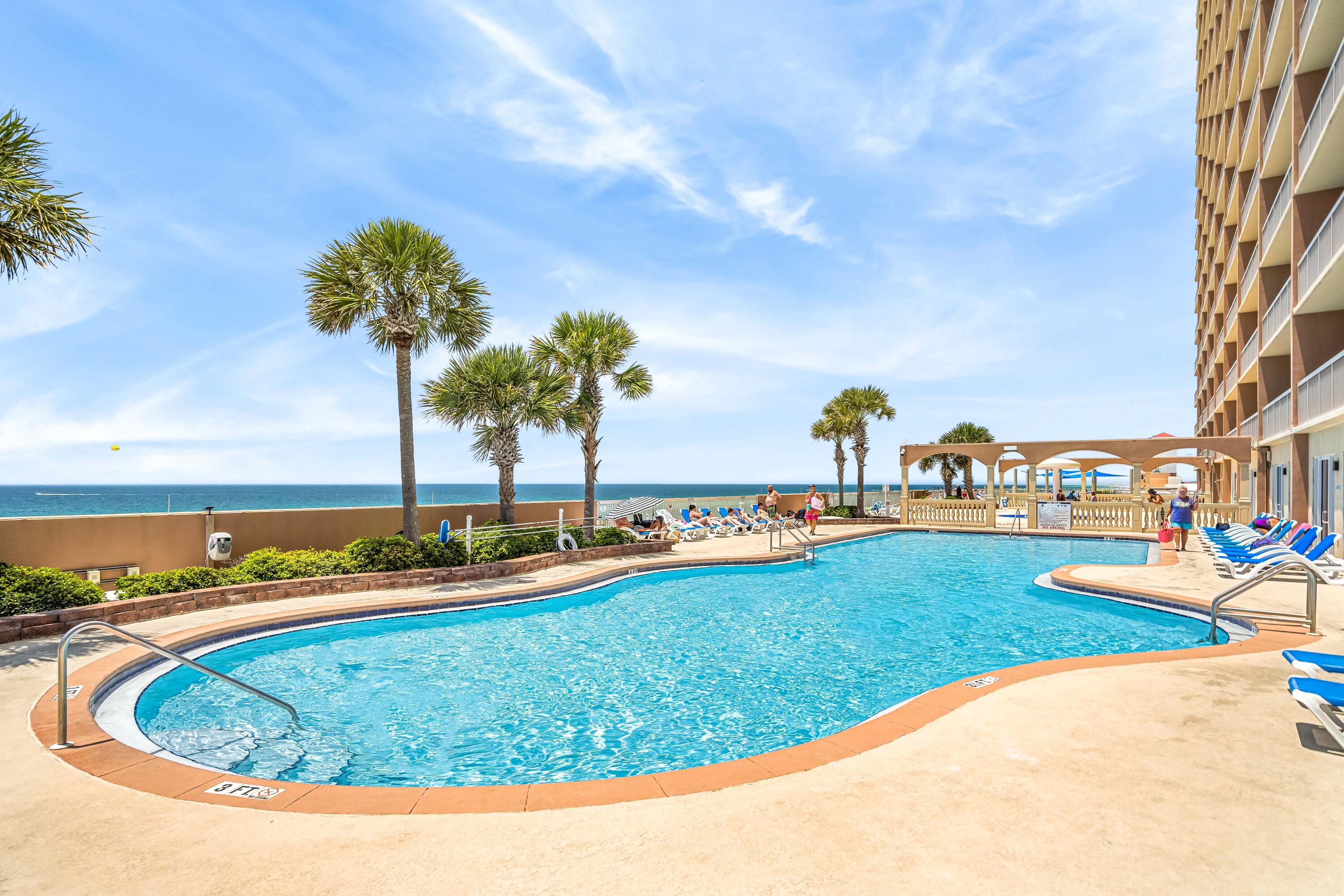 SUNRISE BEACH - Residential