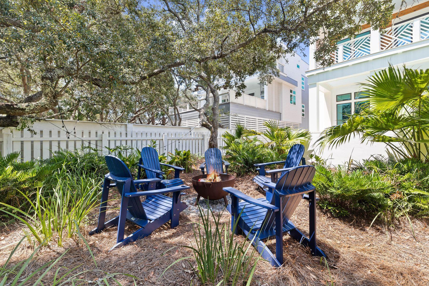 GRAYTON BEACH - Residential