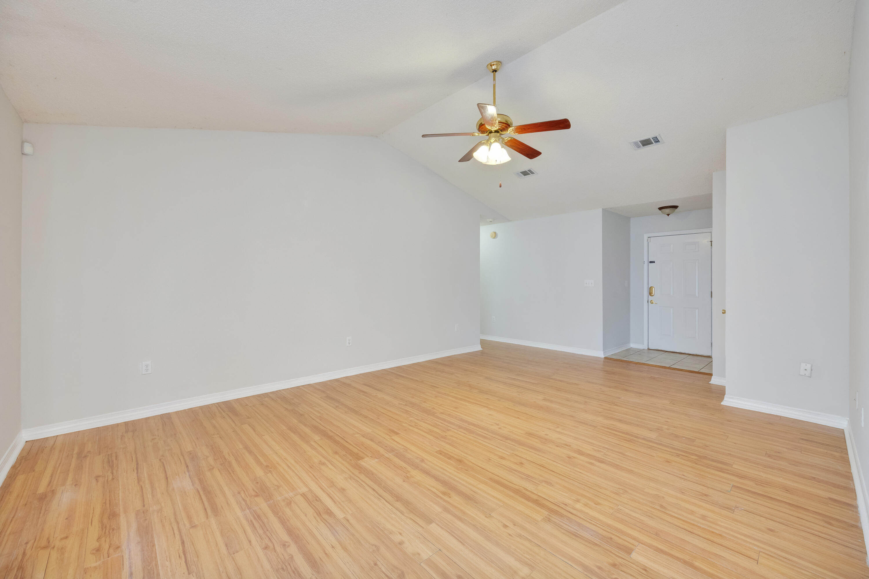 CORONADO VILLAGE PH 1 - Residential