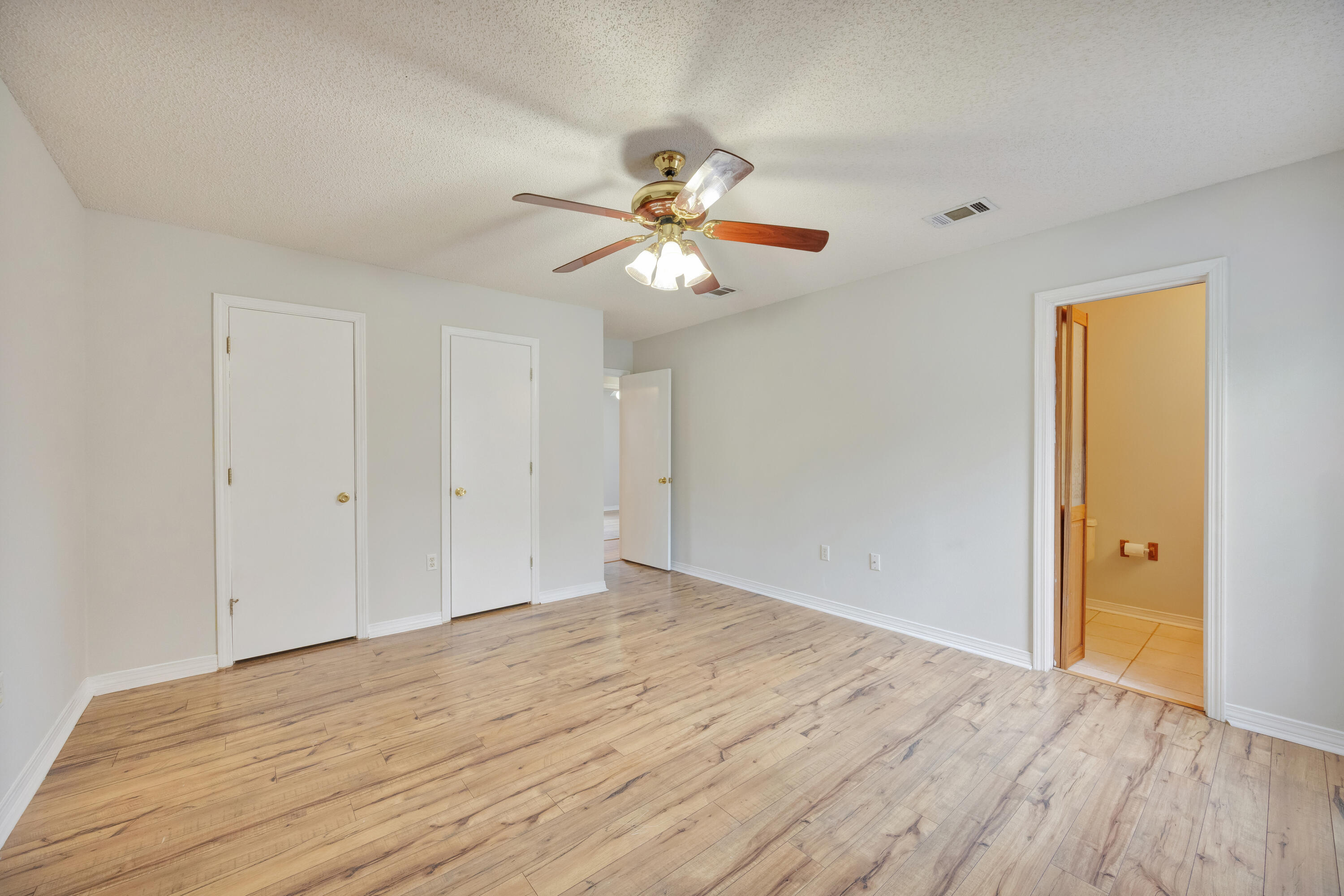 CORONADO VILLAGE PH 1 - Residential