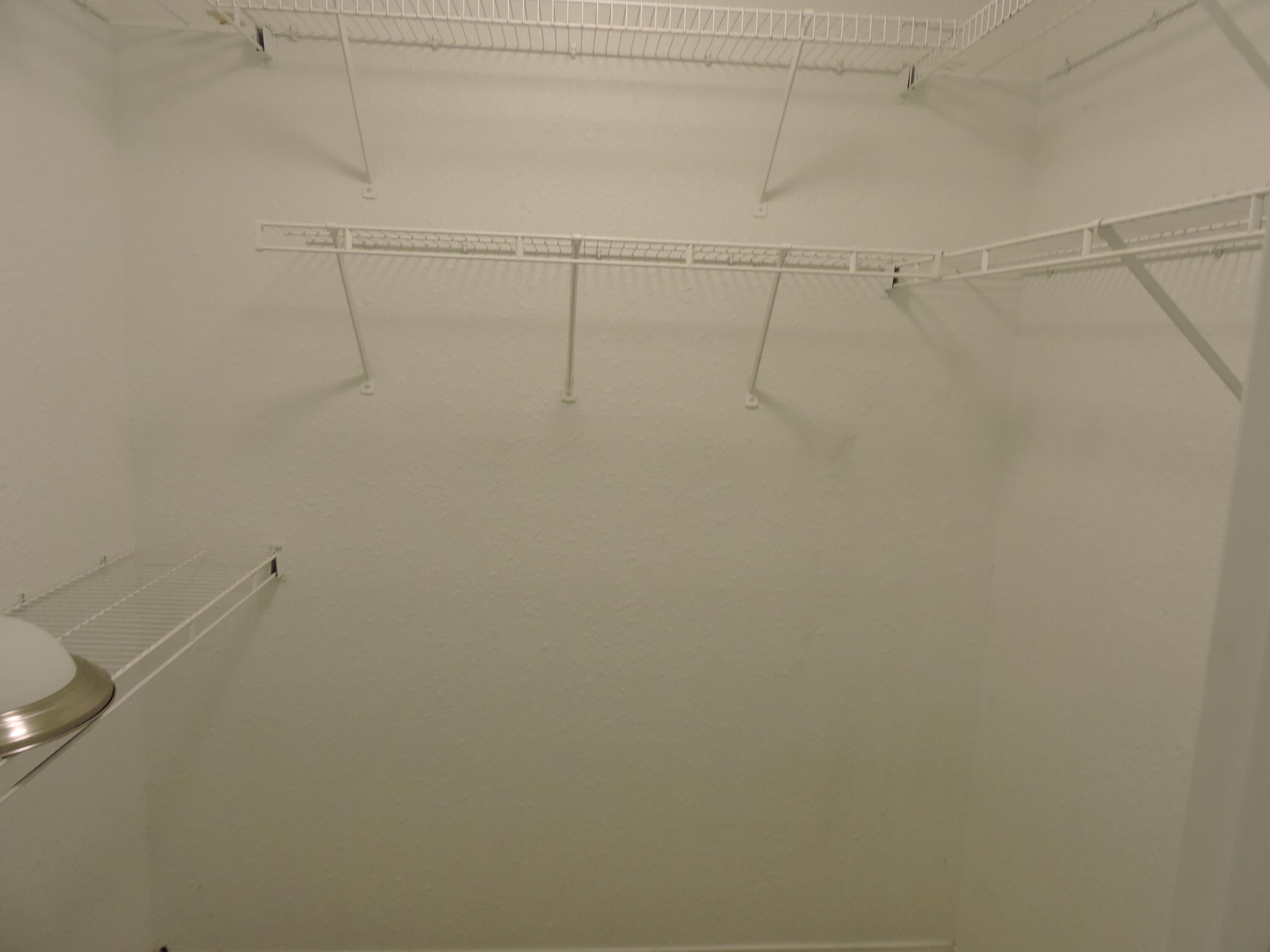 MORRIS ADDN TO CRESTVIEW - Residential Lease