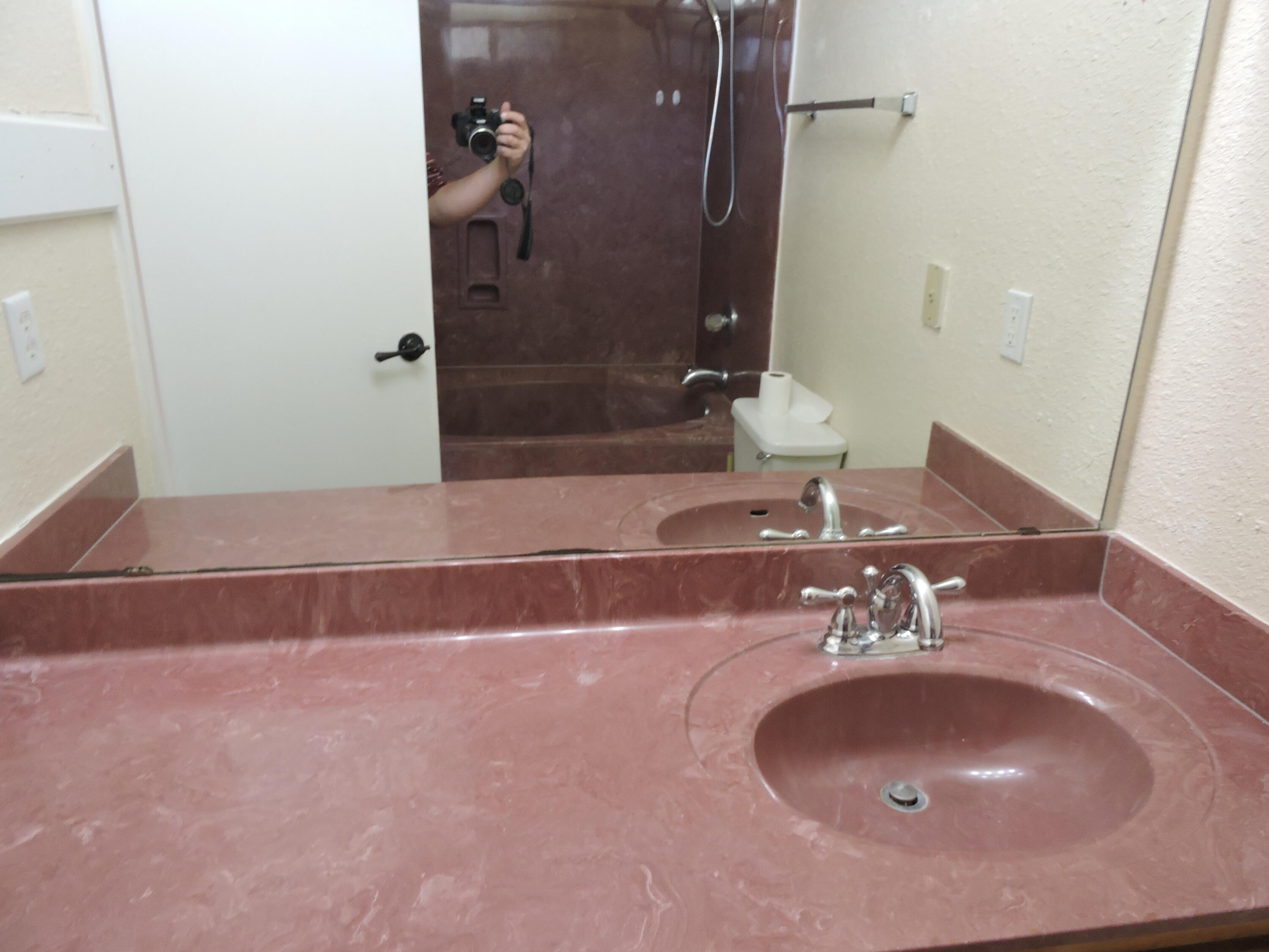 MORRIS ADDN TO CRESTVIEW - Residential Lease