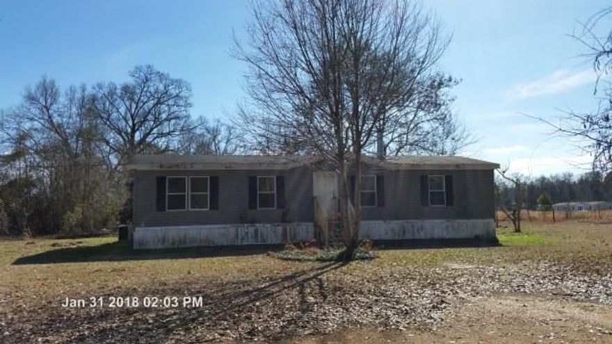 This Manufactured Home has 3 bedrooms, 2 full bathrooms and approximately 1248 sqft. Property is being sold As-Is, Where-Is. No financing or inspection contingencies allowed. Transaction fee: 5% of Final Bid Price or $2,500 minimum. Deposit: 5% or $2,000 whichever is greater.