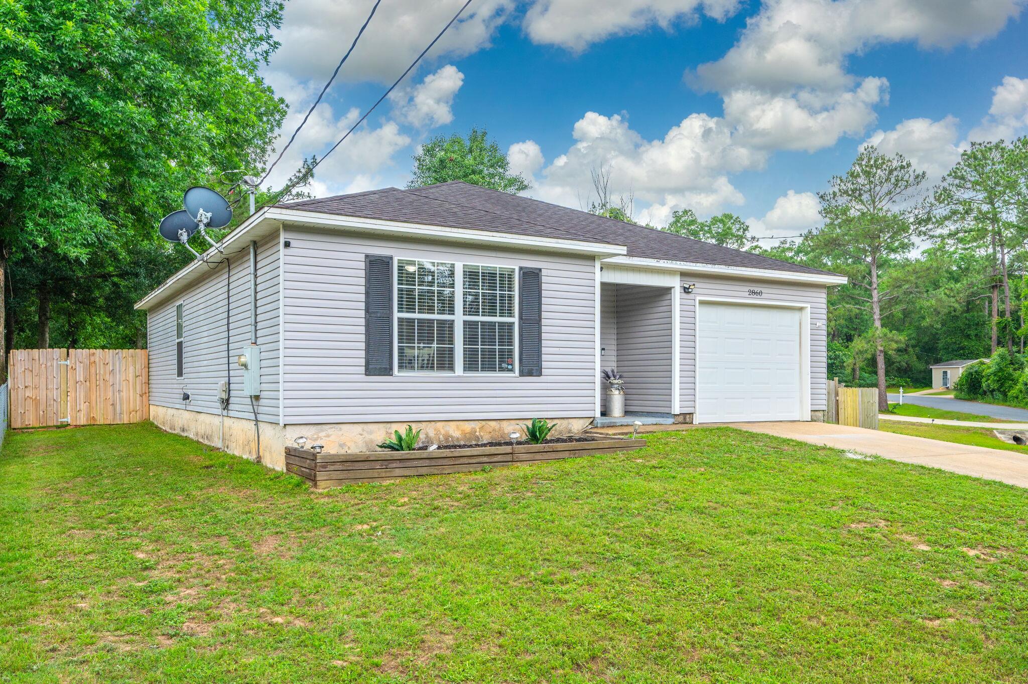 MORRIS ADDN TO CRESTVIEW - Residential