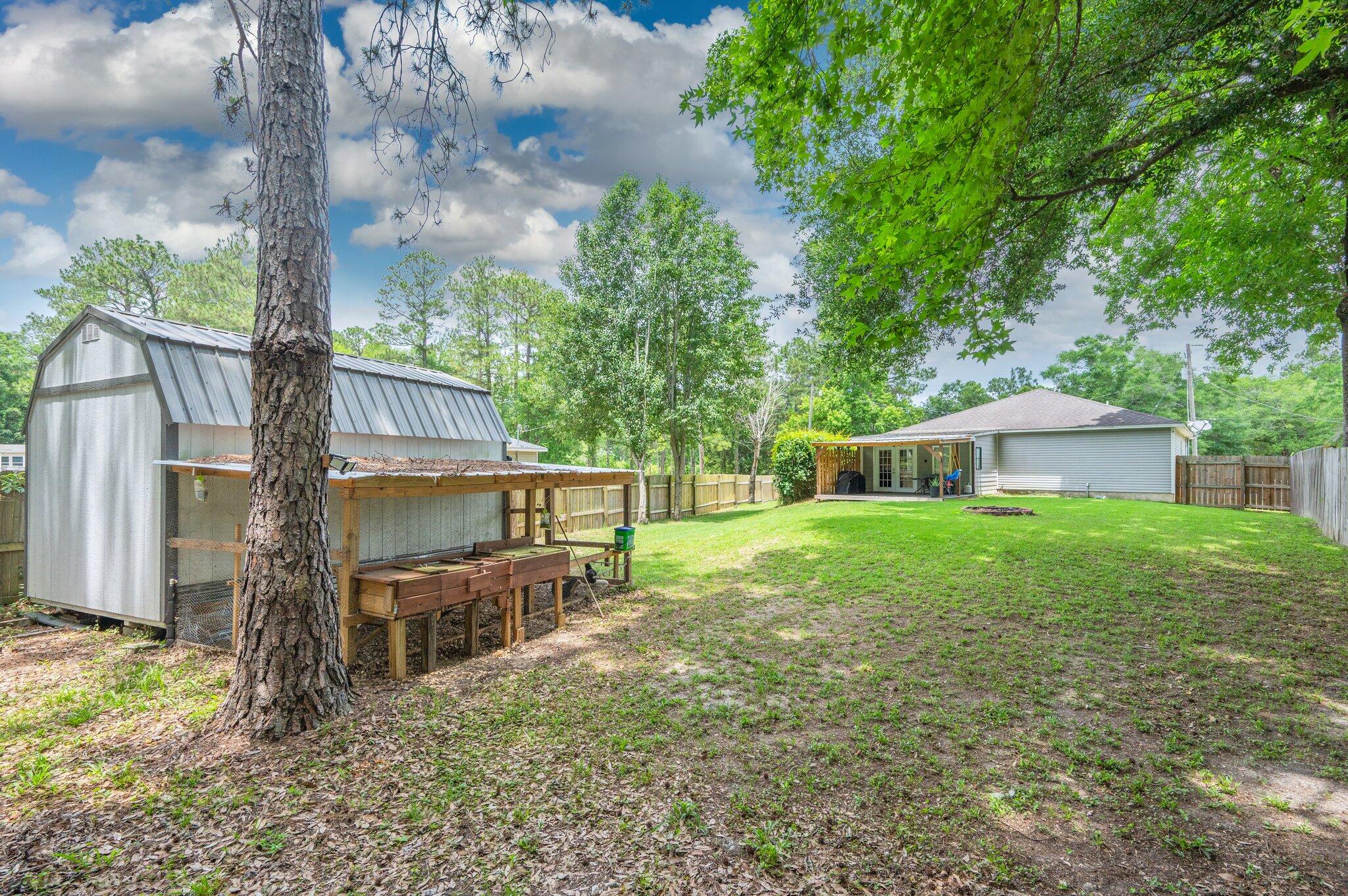 MORRIS ADDN TO CRESTVIEW - Residential