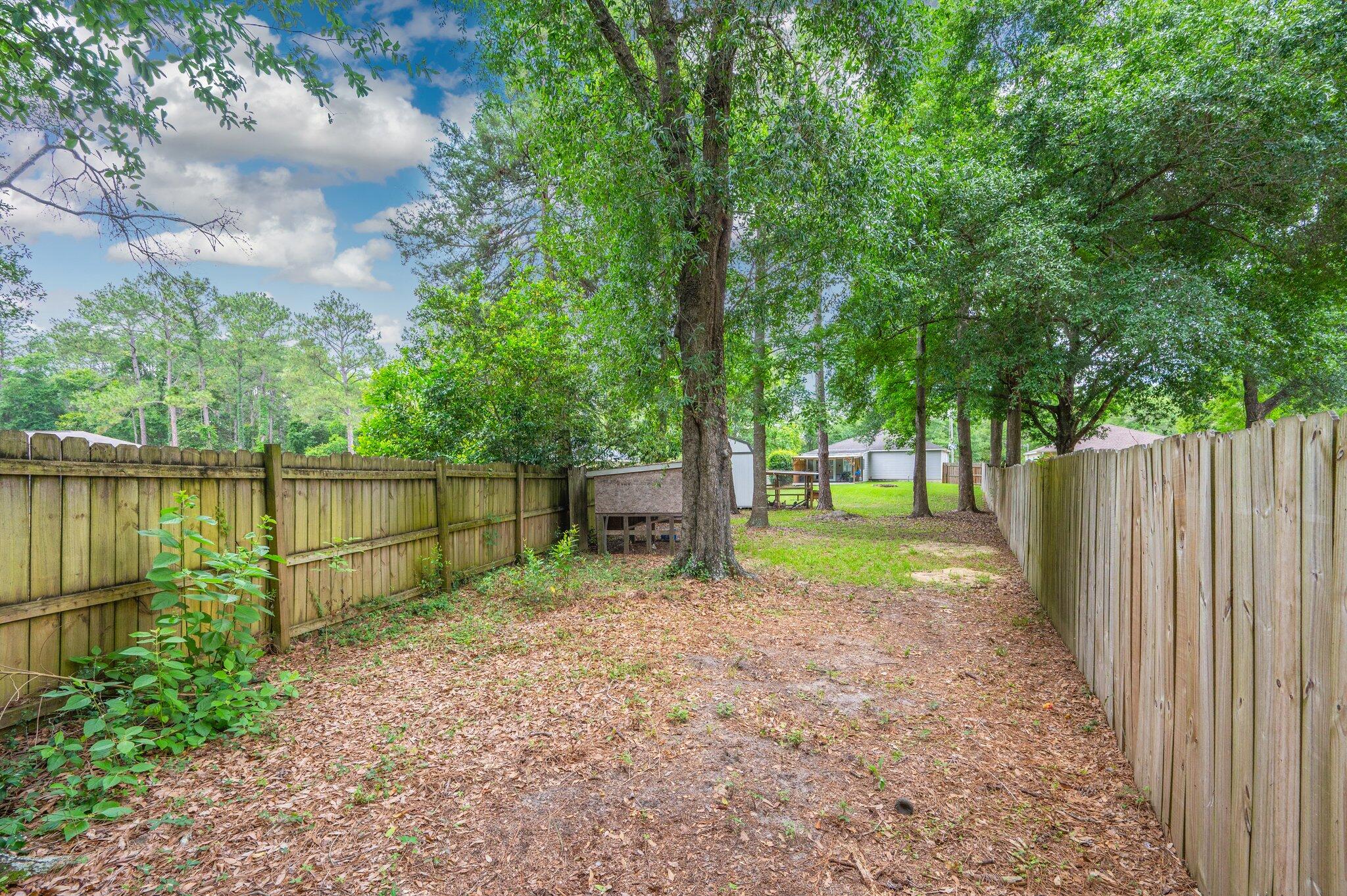 MORRIS ADDN TO CRESTVIEW - Residential