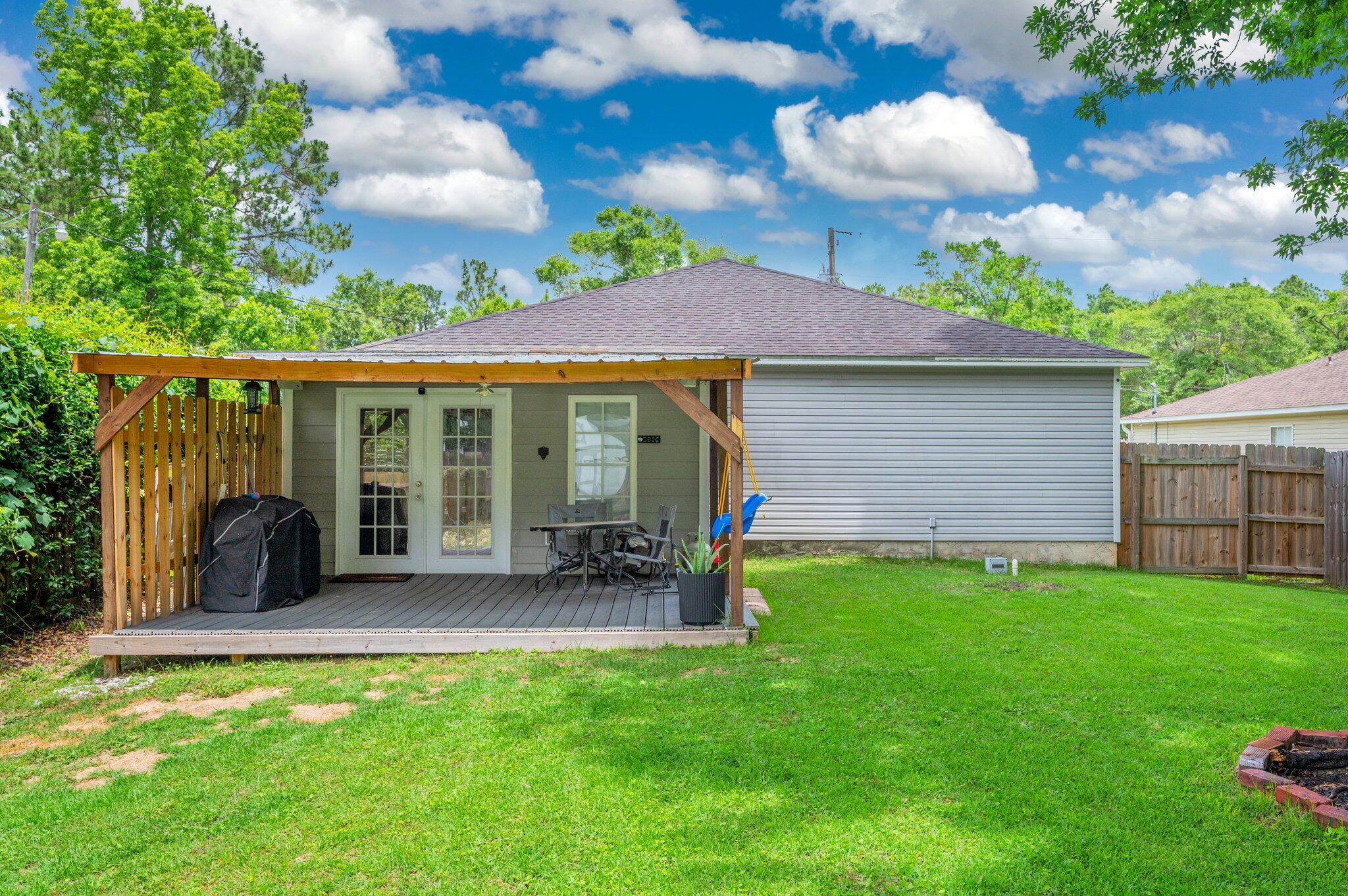 MORRIS ADDN TO CRESTVIEW - Residential