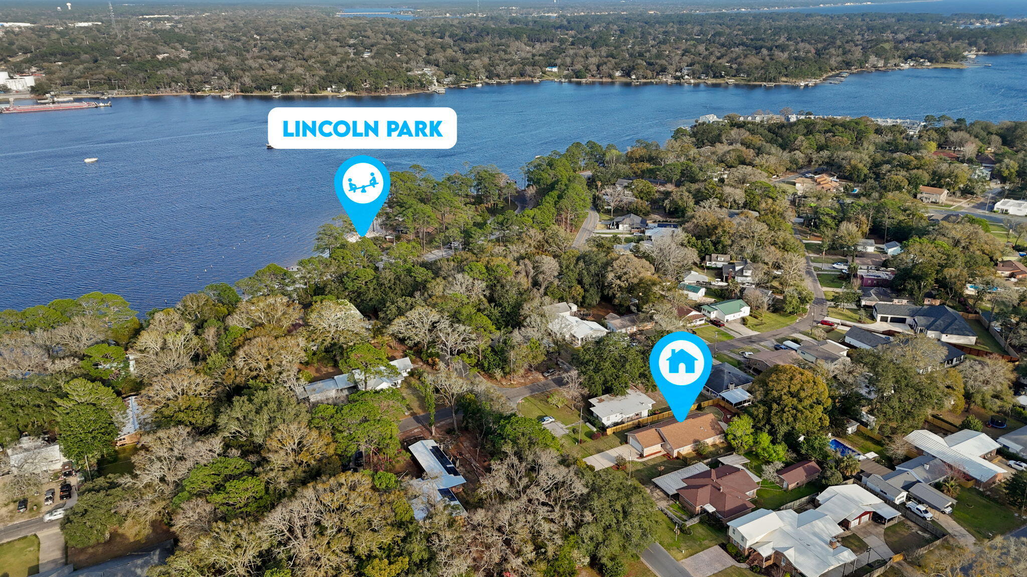 VALPARAISO PLAT 1 LOT 2 BLK 7 - Residential