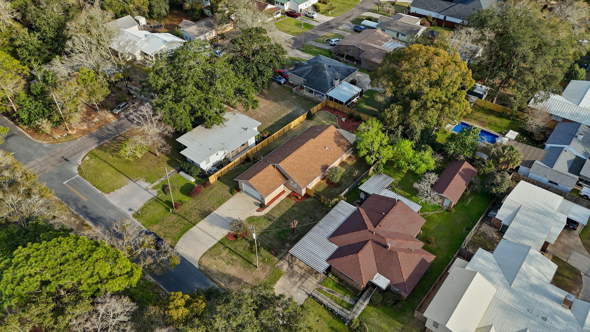 VALPARAISO PLAT 1 LOT 2 BLK 7 - Residential