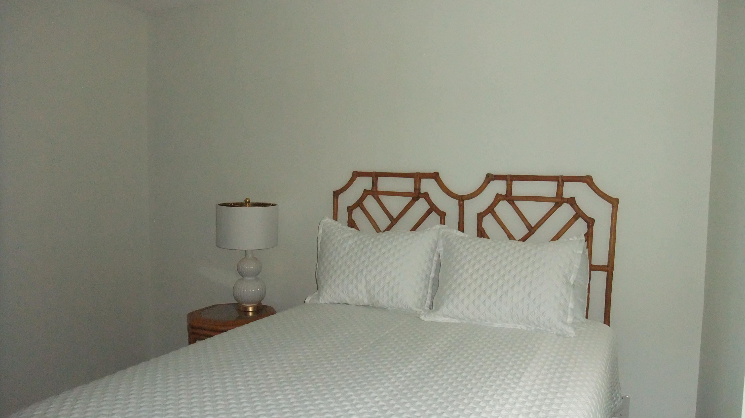 SUNSET STRIP - Residential