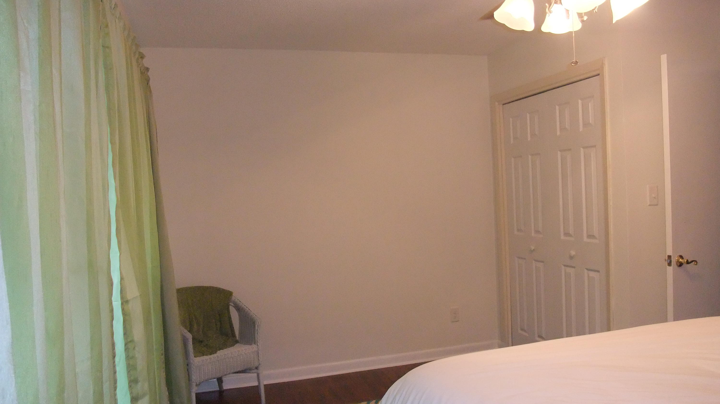 SUNSET STRIP - Residential