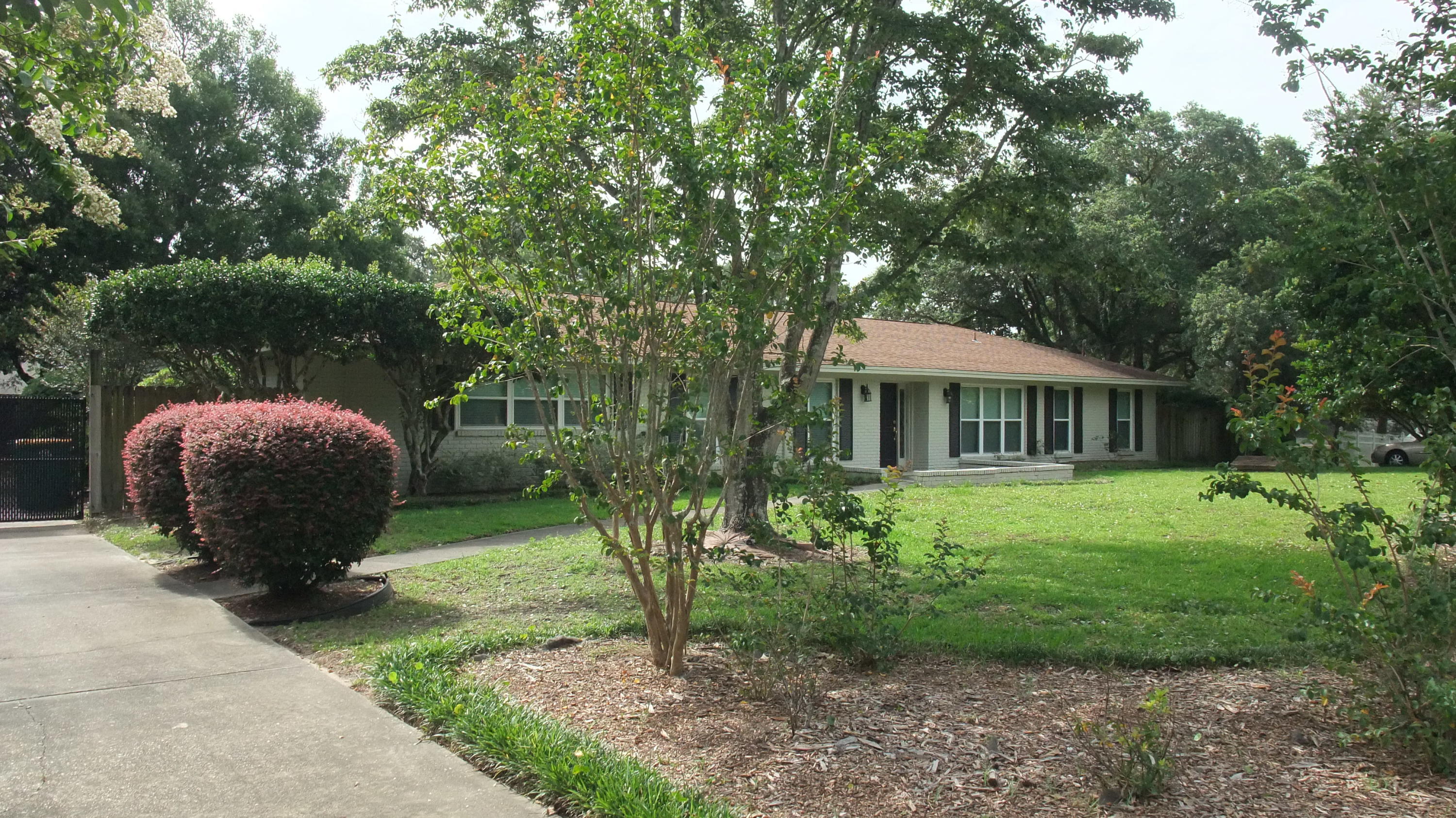 SUNSET STRIP - Residential