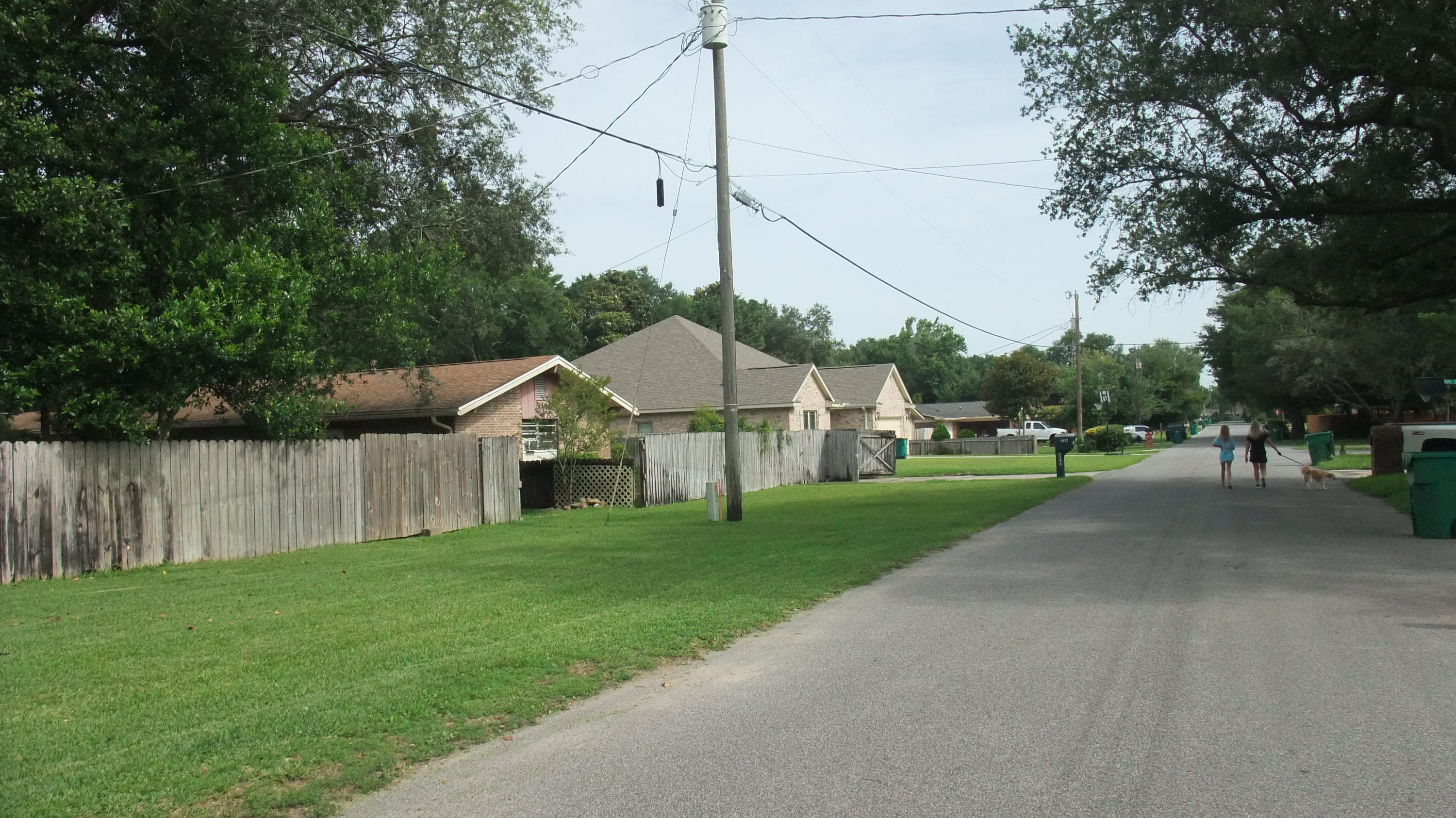 SUNSET STRIP - Residential