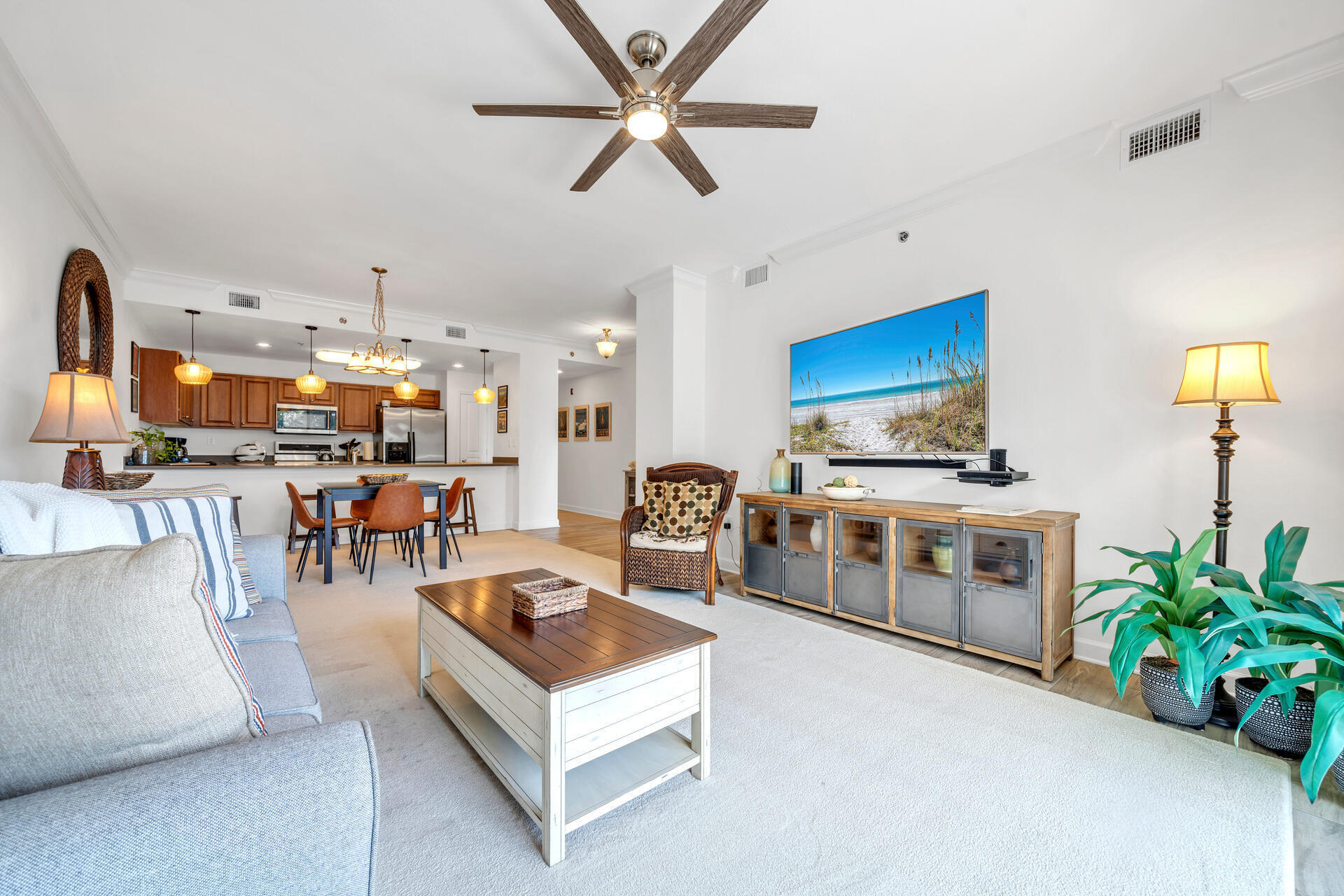 INDIANOLA ON THE WATER - Residential