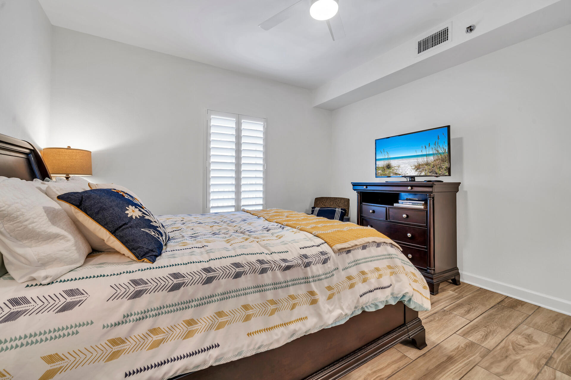 INDIANOLA ON THE WATER - Residential