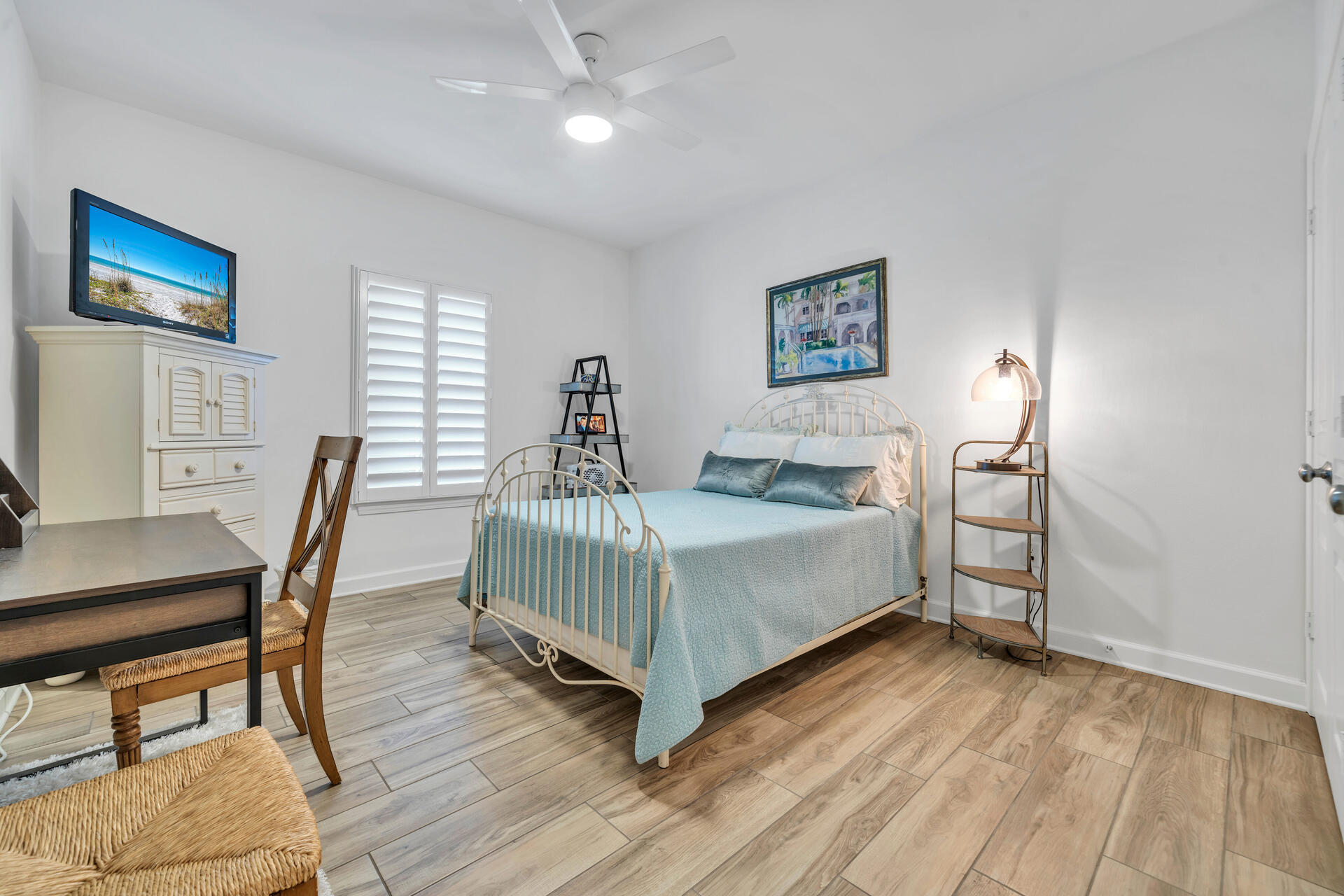 INDIANOLA ON THE WATER - Residential