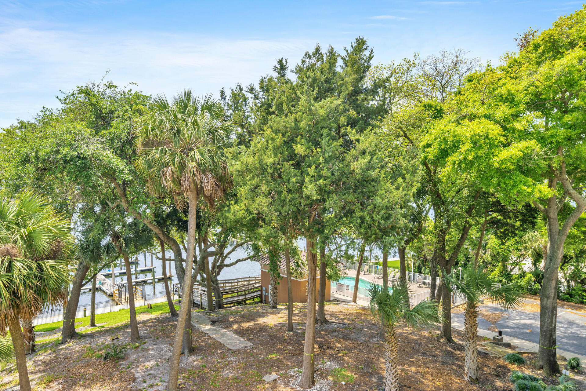 INDIANOLA ON THE WATER - Residential