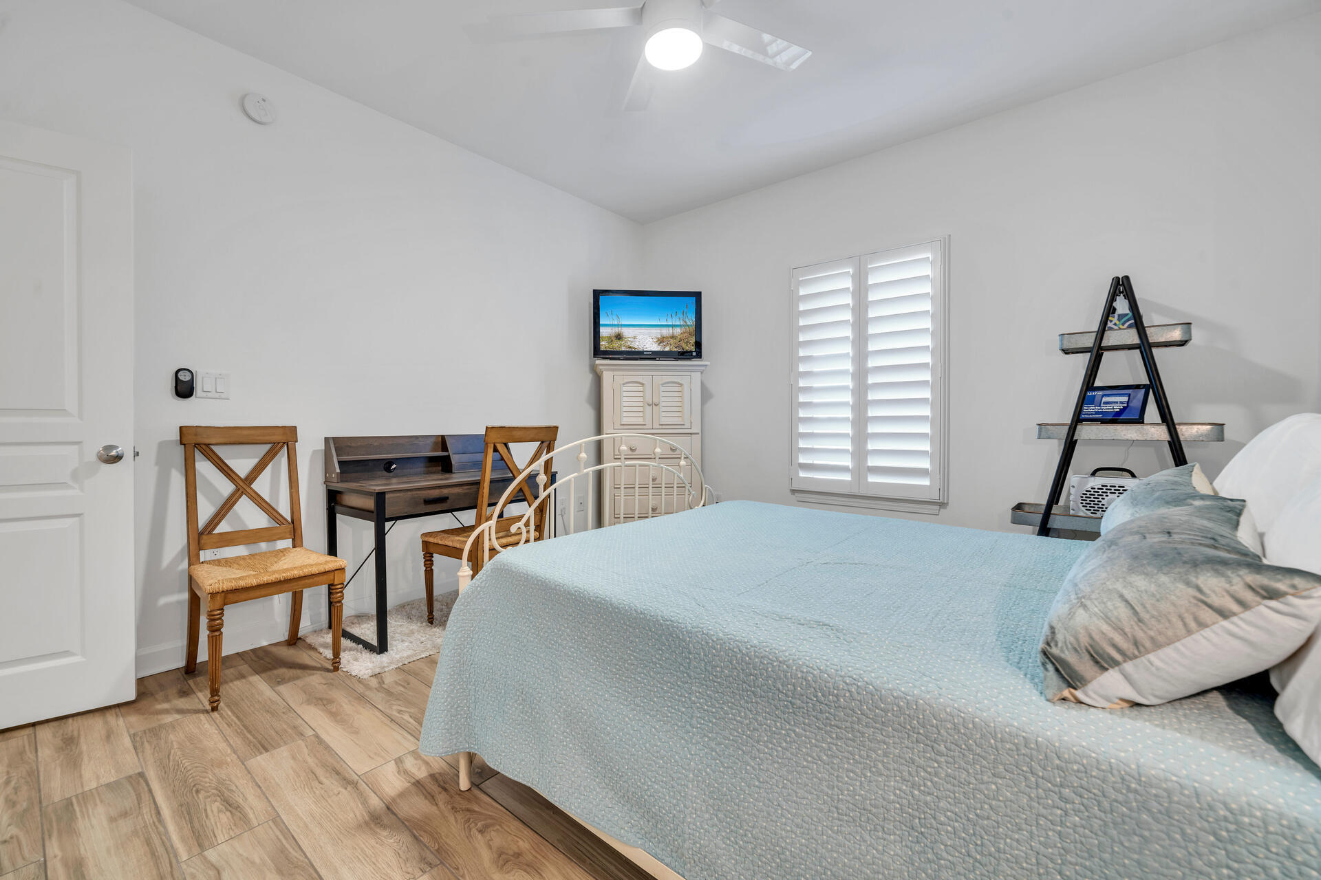 INDIANOLA ON THE WATER - Residential