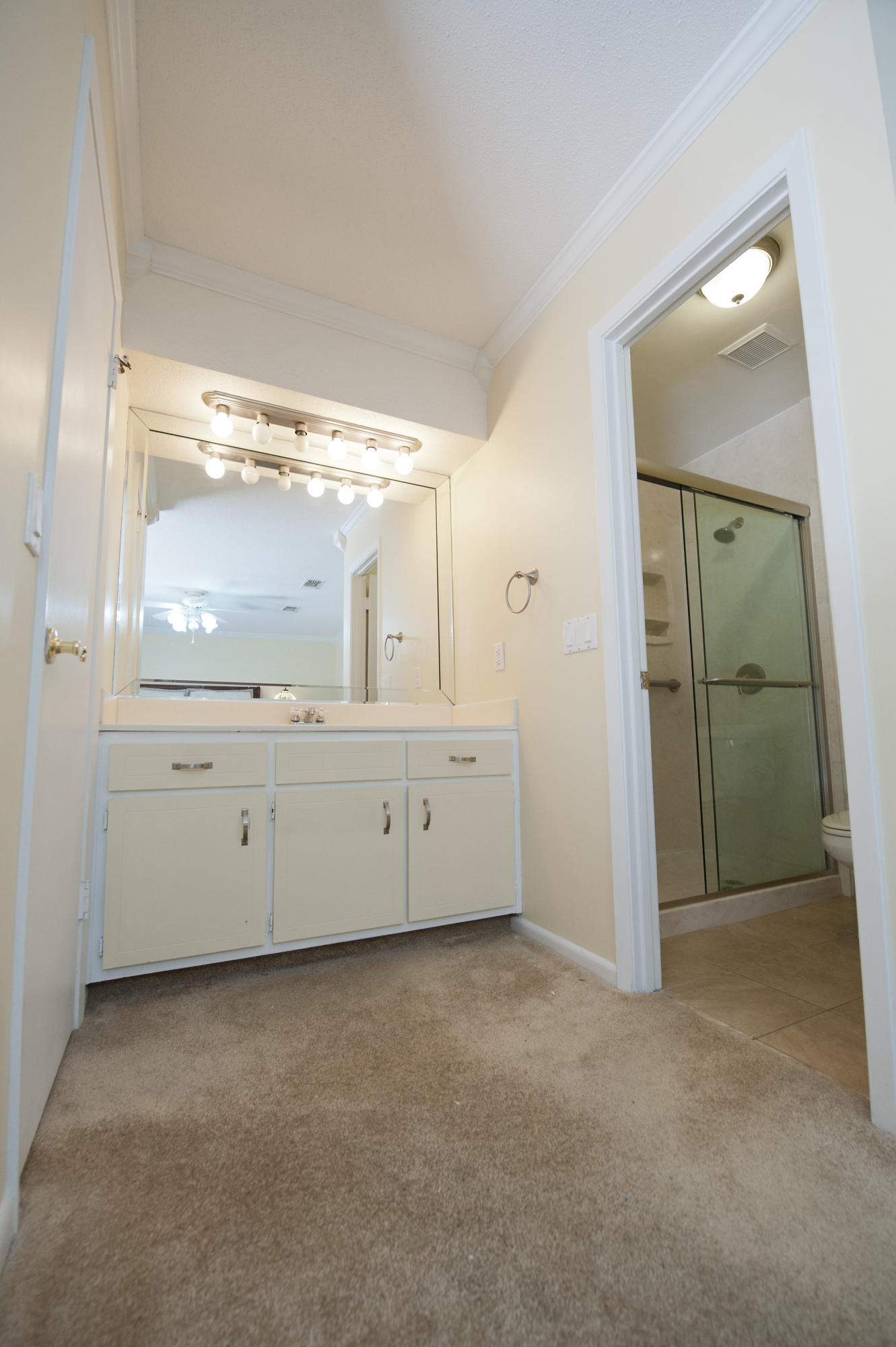 PALM ESTATES UNIT 3 - Residential