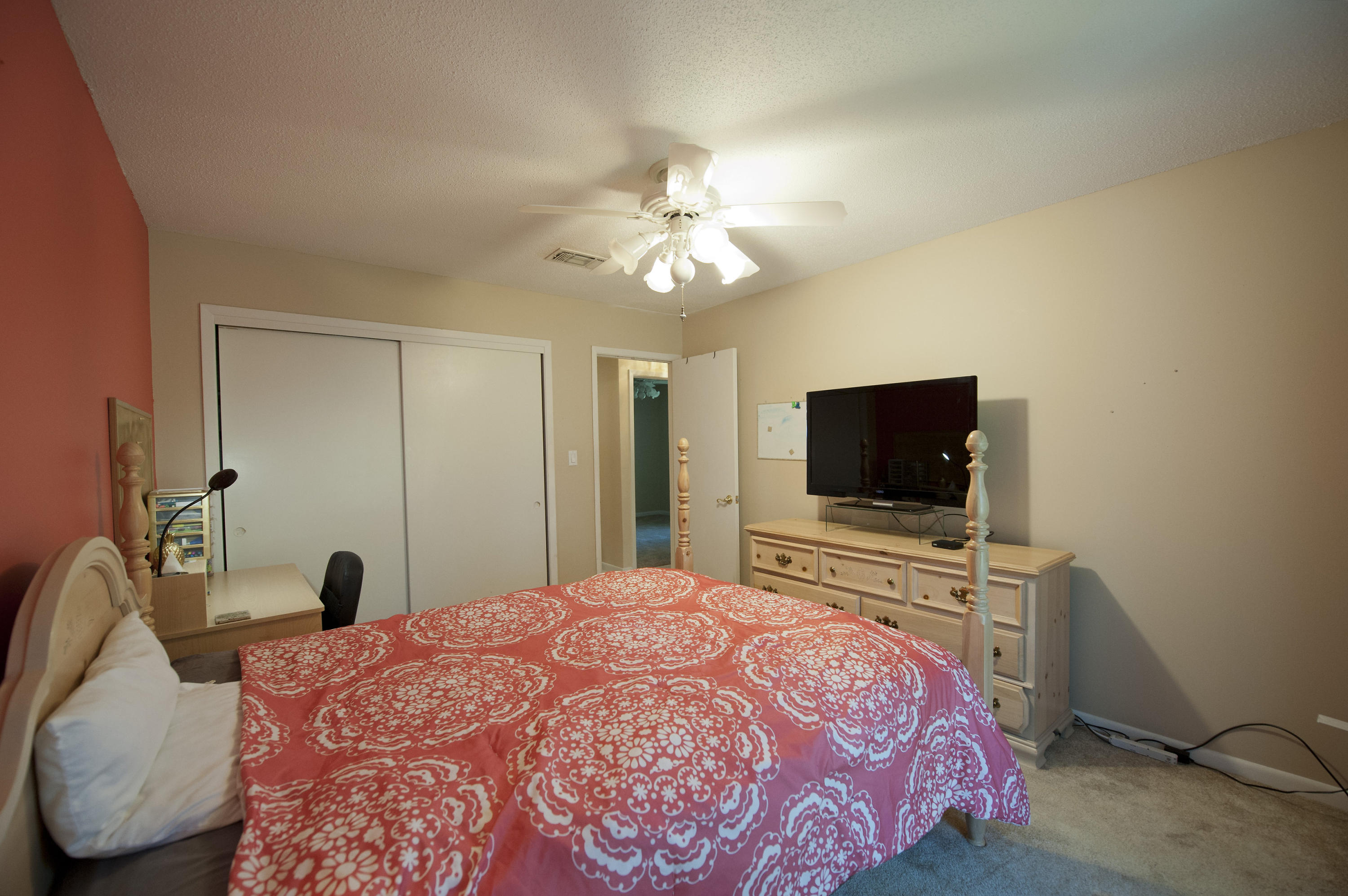 PALM ESTATES UNIT 3 - Residential