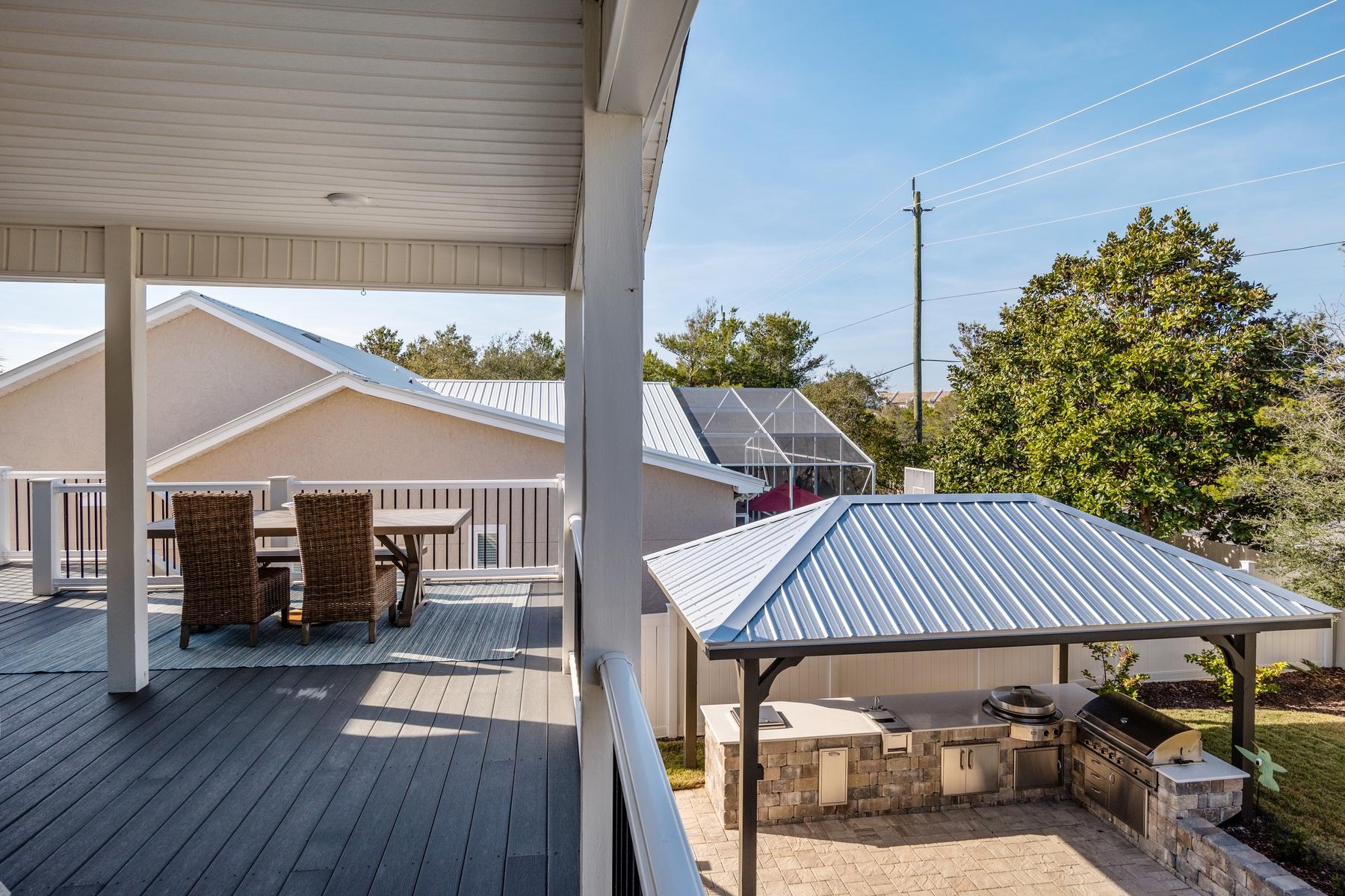 SAND CLIFFS 4TH ADDN - Residential