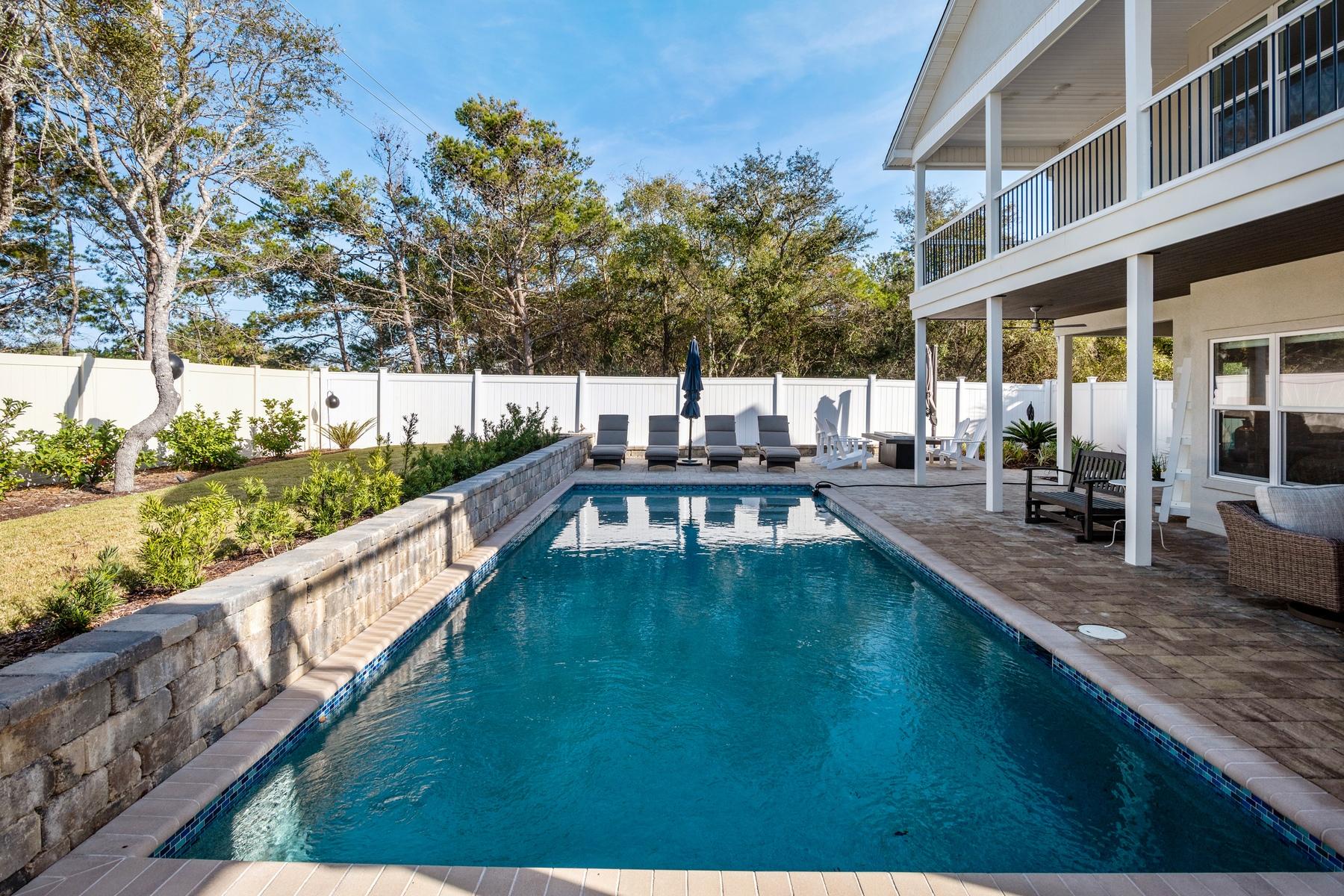 SAND CLIFFS 4TH ADDN - Residential