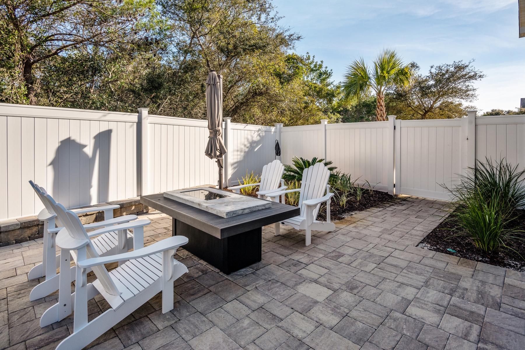 SAND CLIFFS 4TH ADDN - Residential