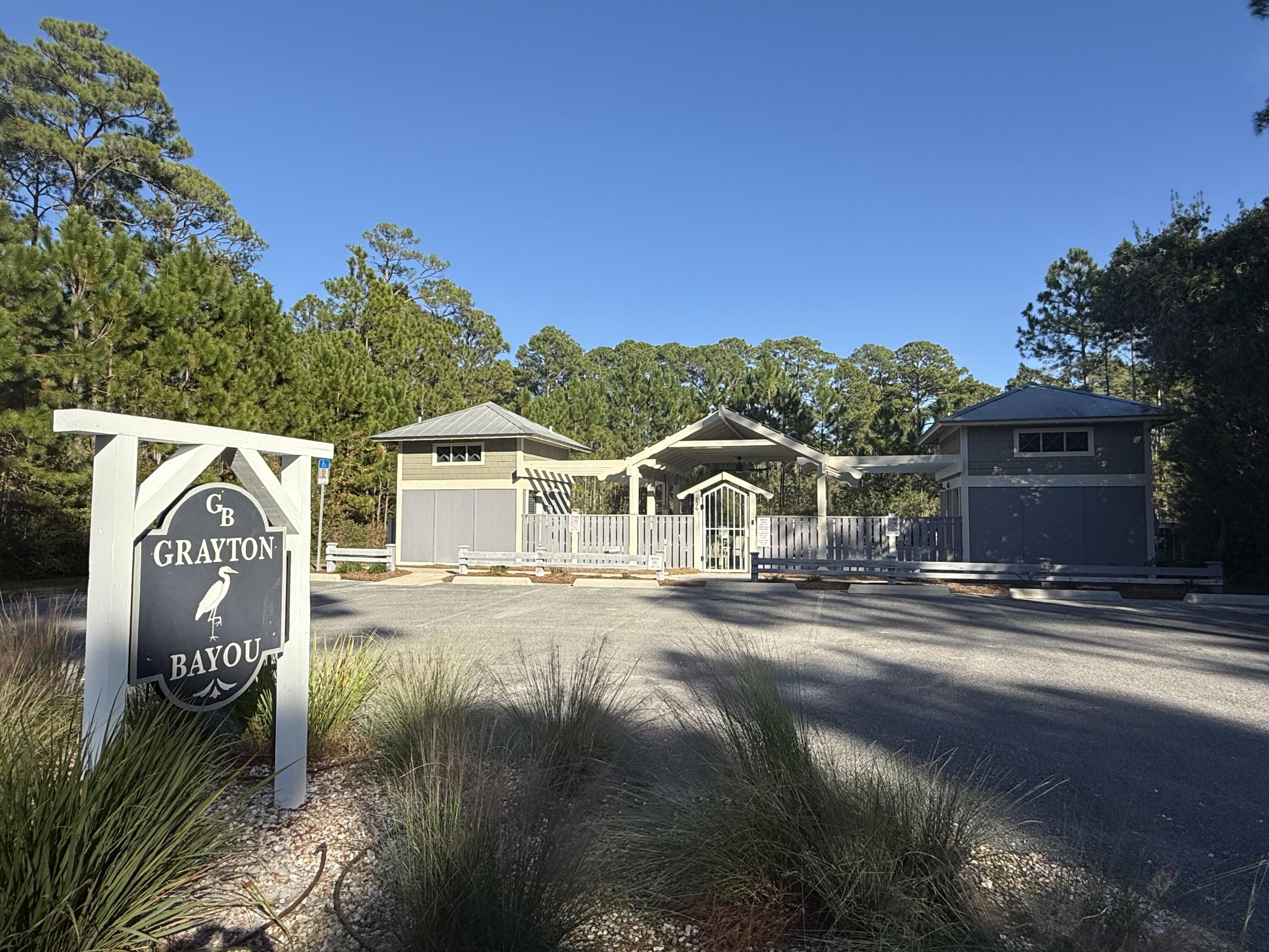 GRAYTON BAYOU - Land