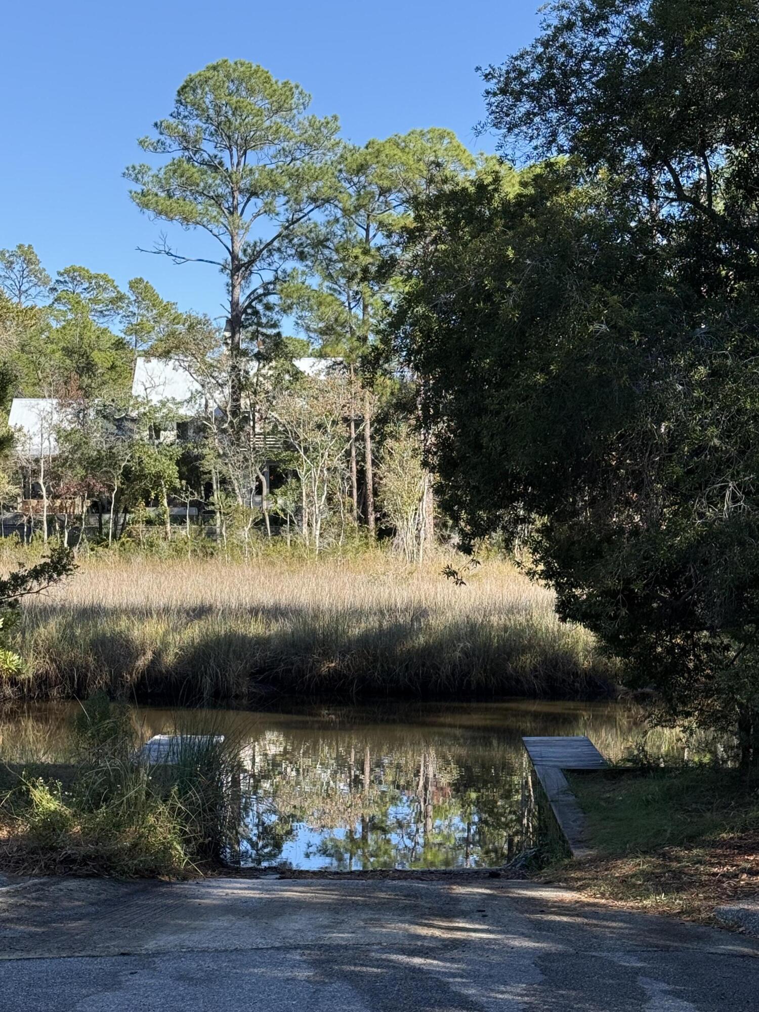 GRAYTON BAYOU - Land