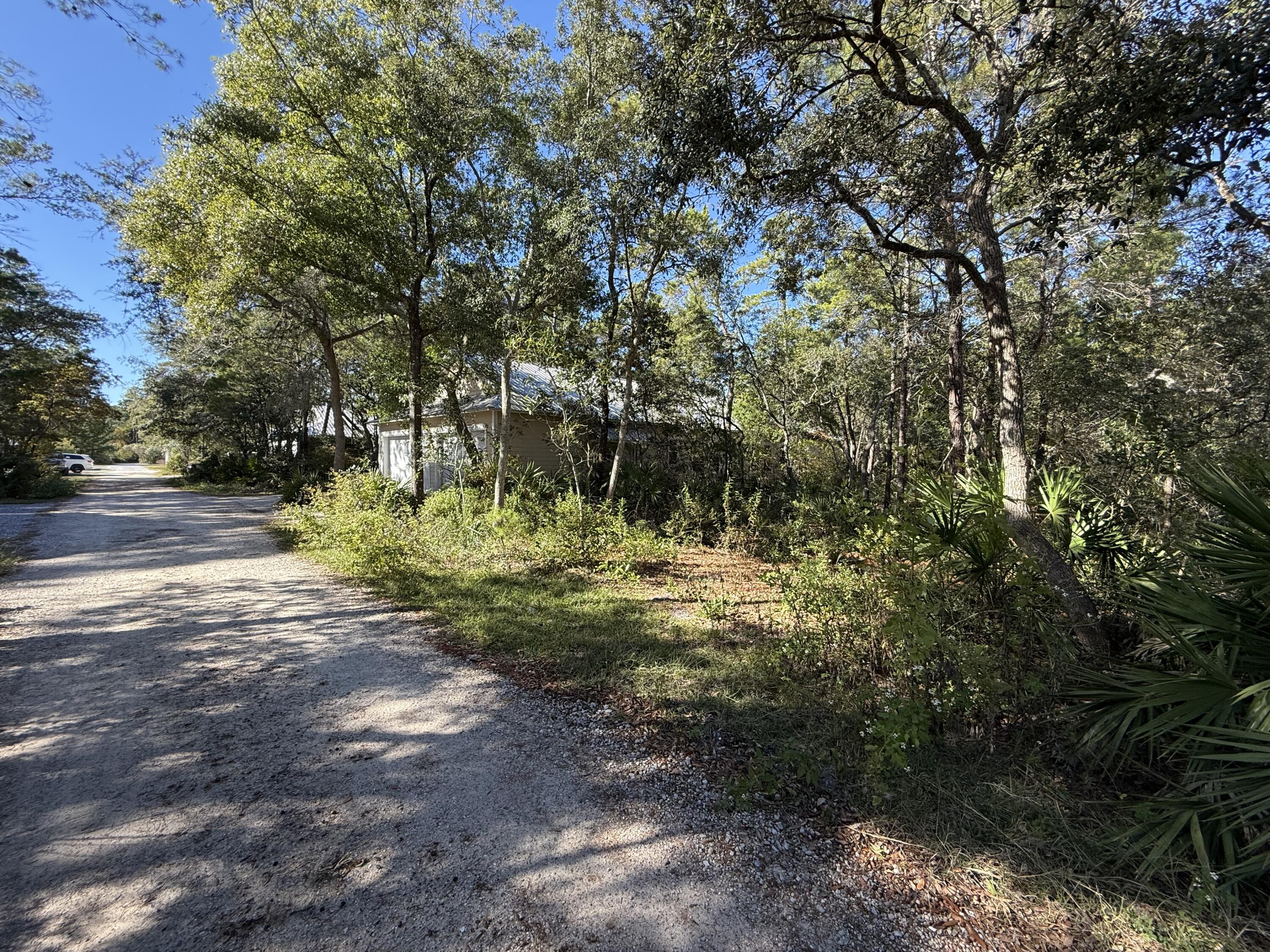 GRAYTON BAYOU - Land