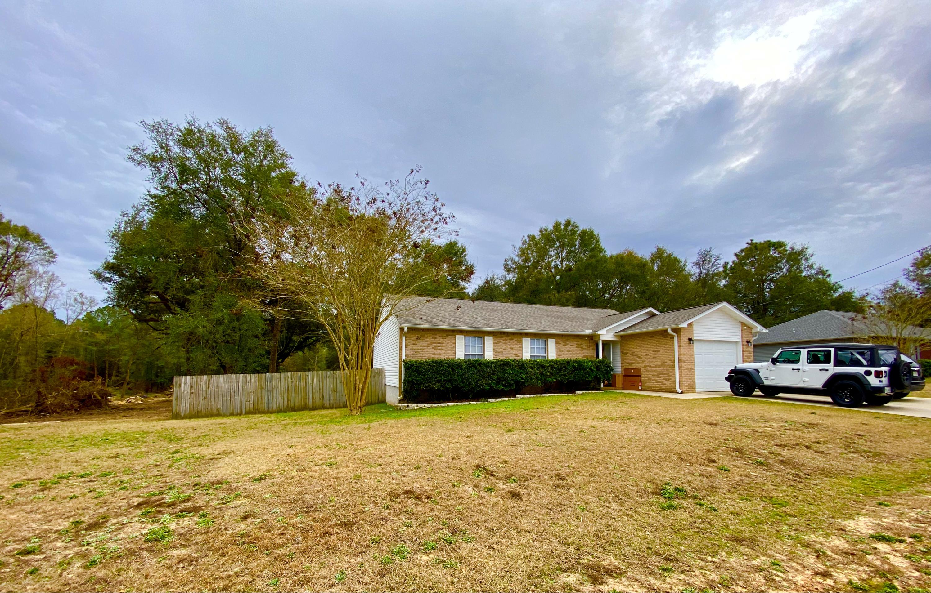 FAIRCHILD ESTATES - Residential