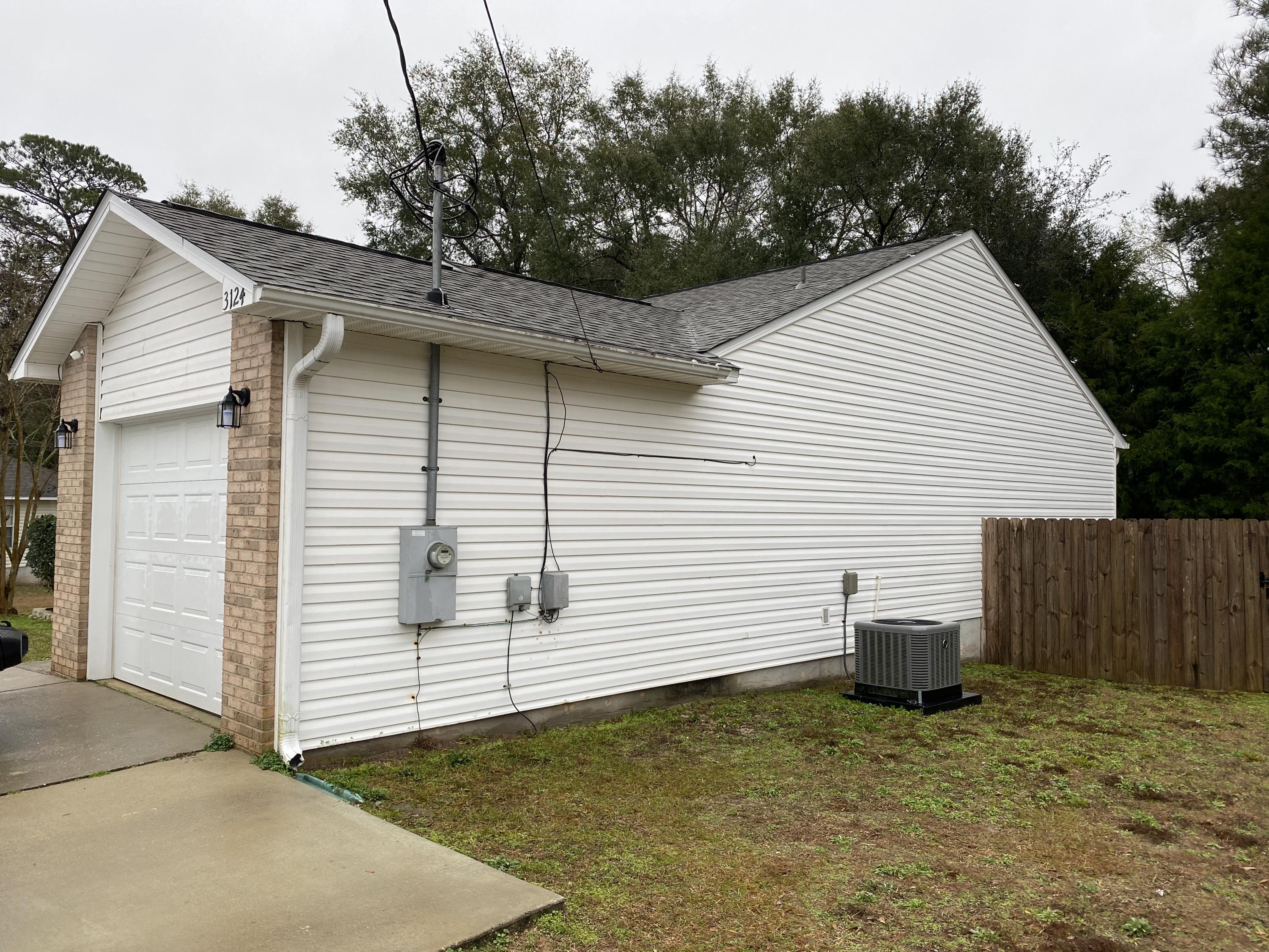 FAIRCHILD ESTATES - Residential