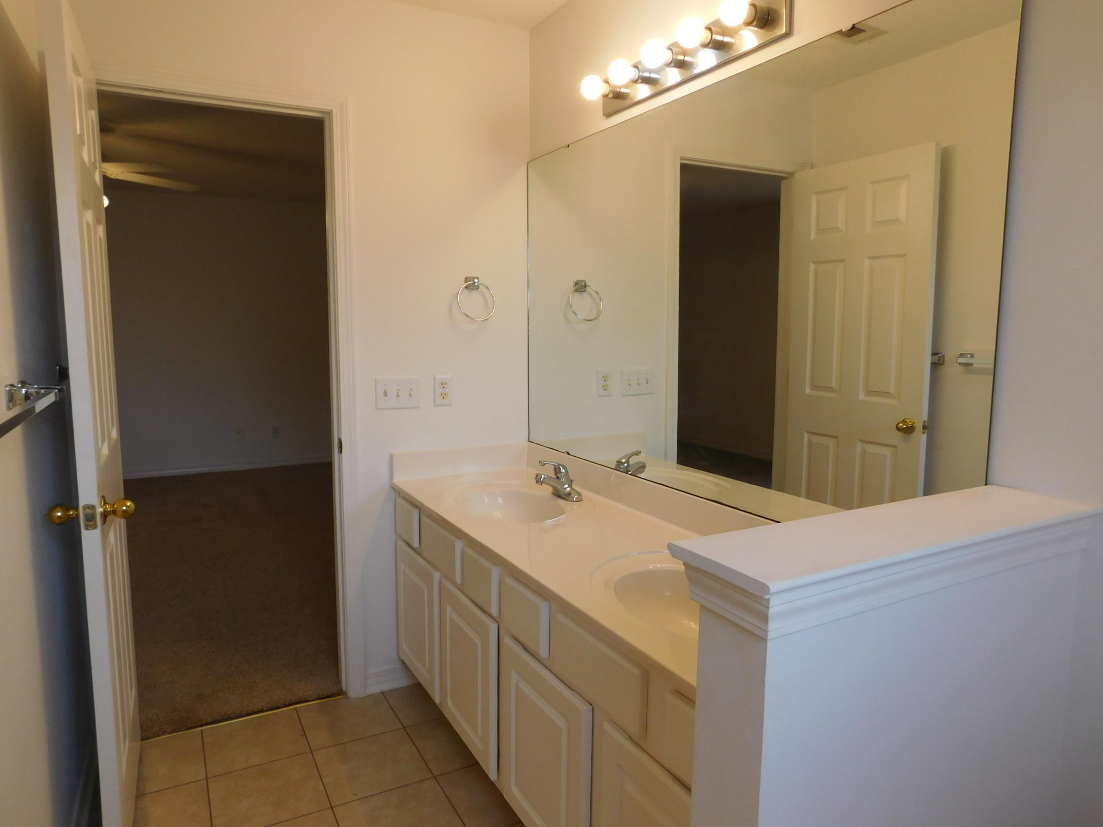 SHALIMAR COTTAGES - Residential