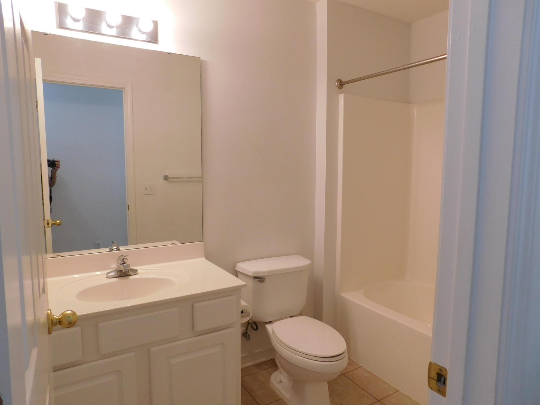 SHALIMAR COTTAGES - Residential